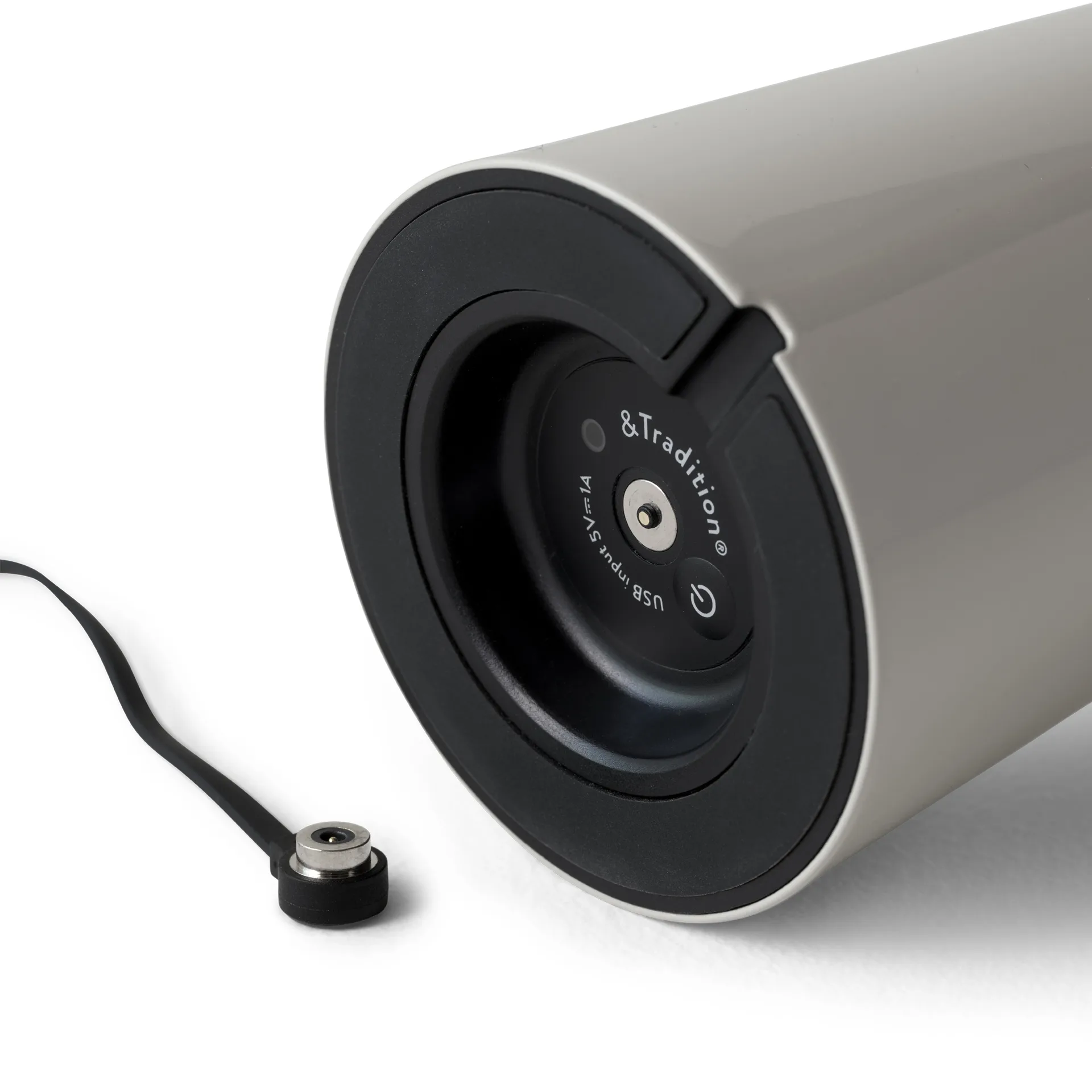 Candeeiro de mesa portátil Caret MF1, Silk grey &Tradition