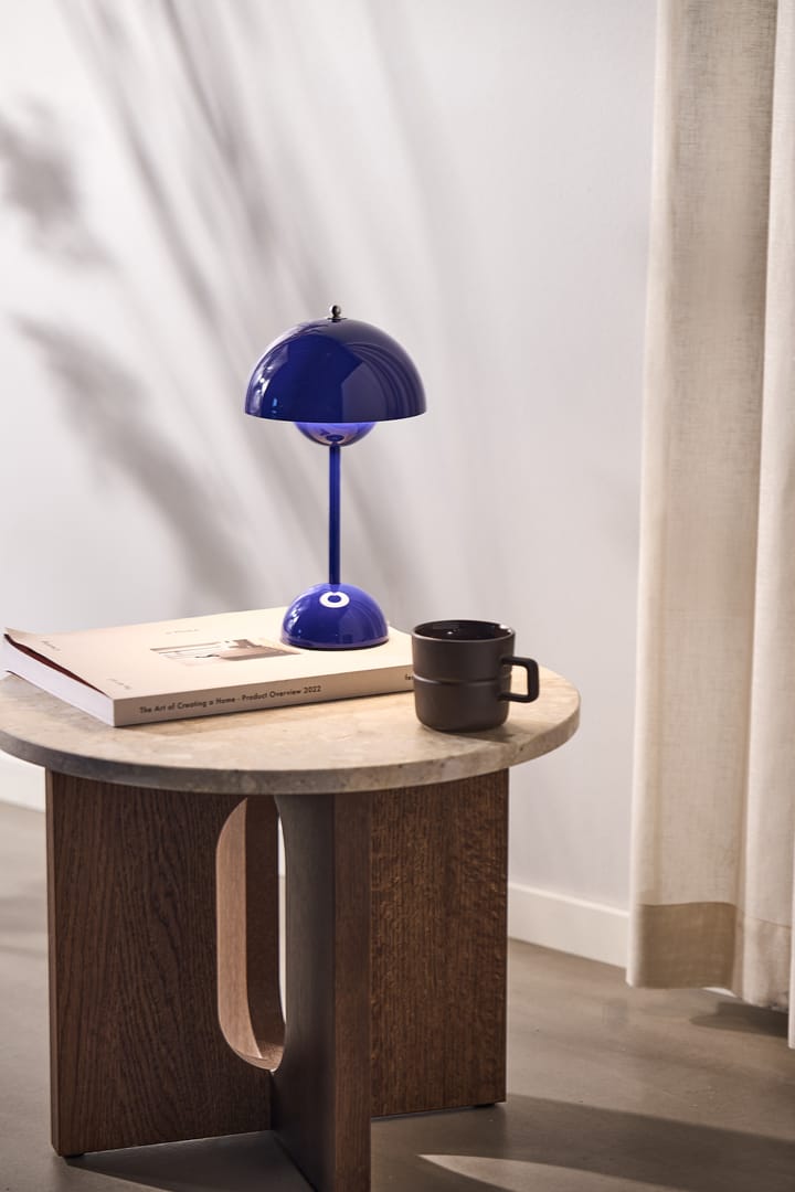 Candeeiro de mesa portátil Flowerpot VP9 - Azul cobalto - &Tradition