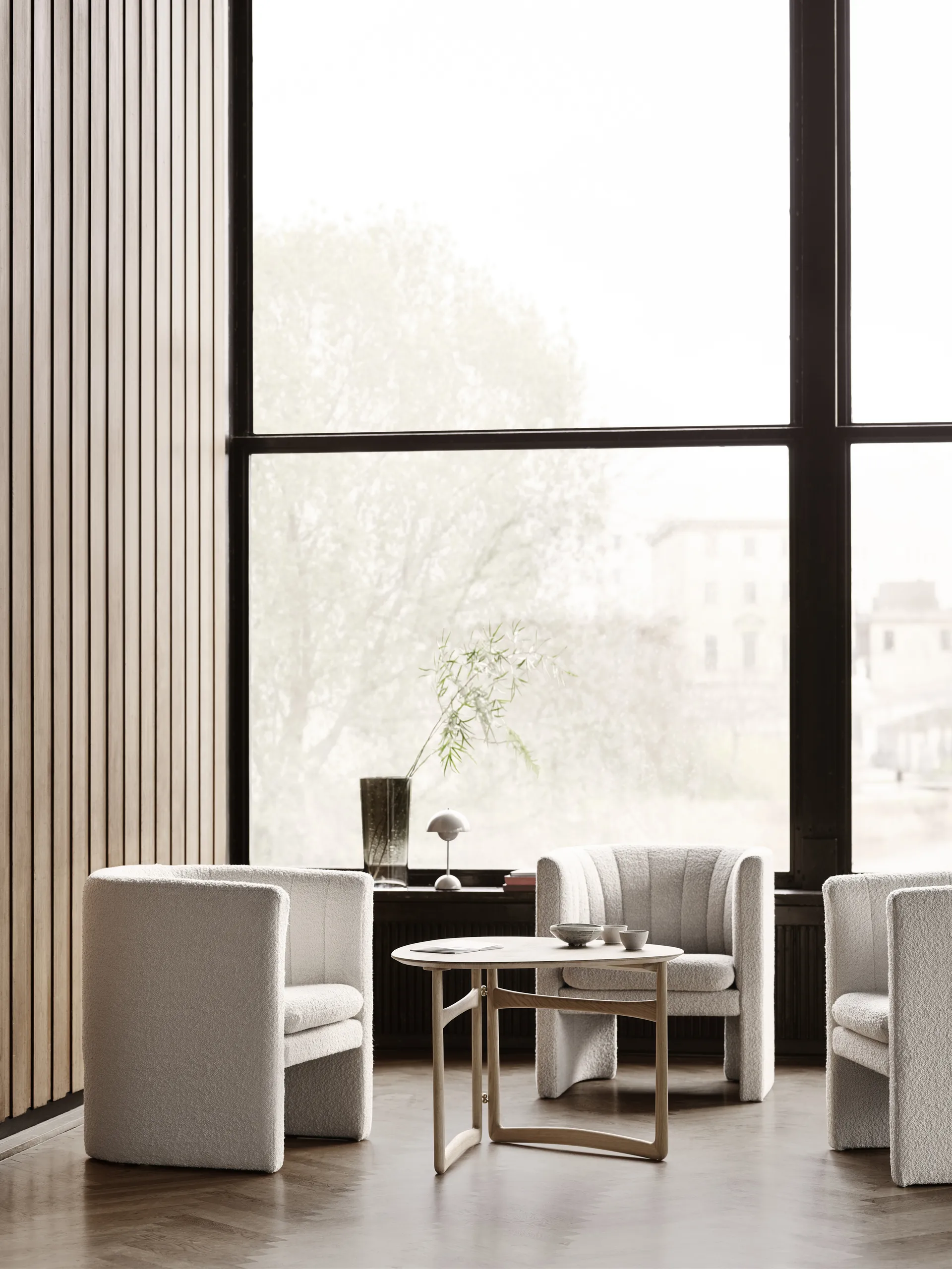 Candeeiro de mesa portátil Flowerpot VP9, cinza bege &Tradition