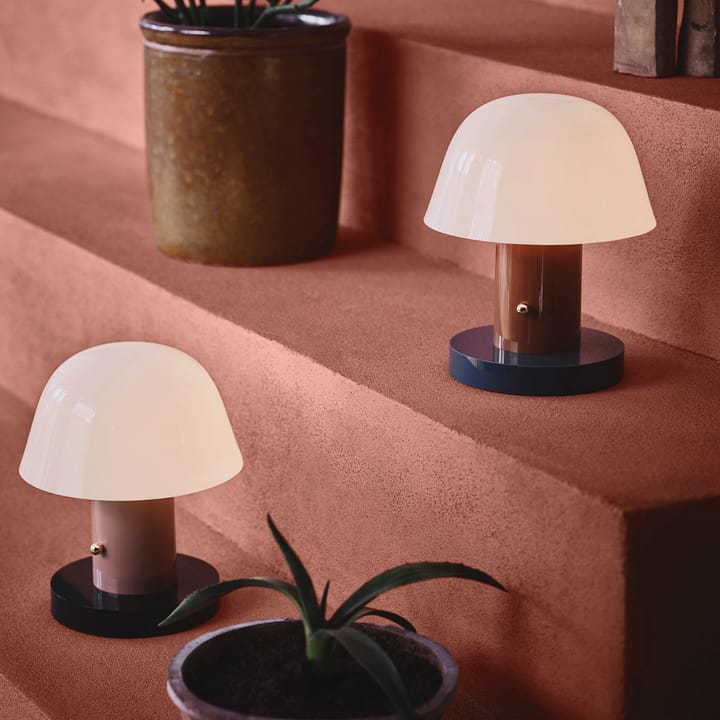 Candeeiro de mesa Setago JH27 , nude-forest &Tradition