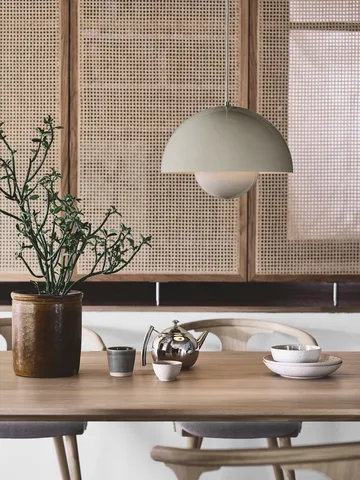 Candeeiro suspenso Flowerpot VP7 - beige-red - &Tradition