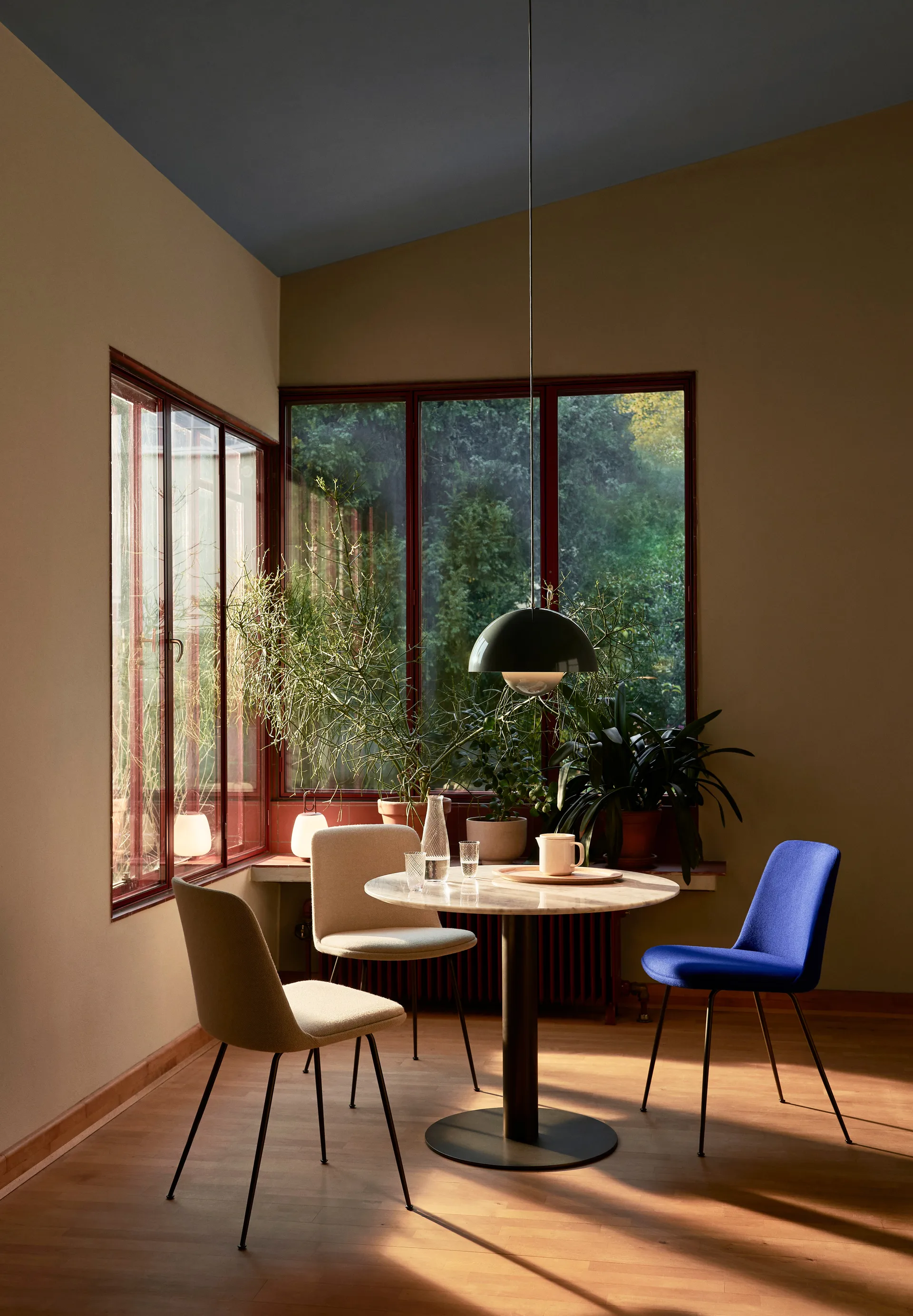 Candeeiro suspenso Flowerpot VP7, Stone blue &Tradition