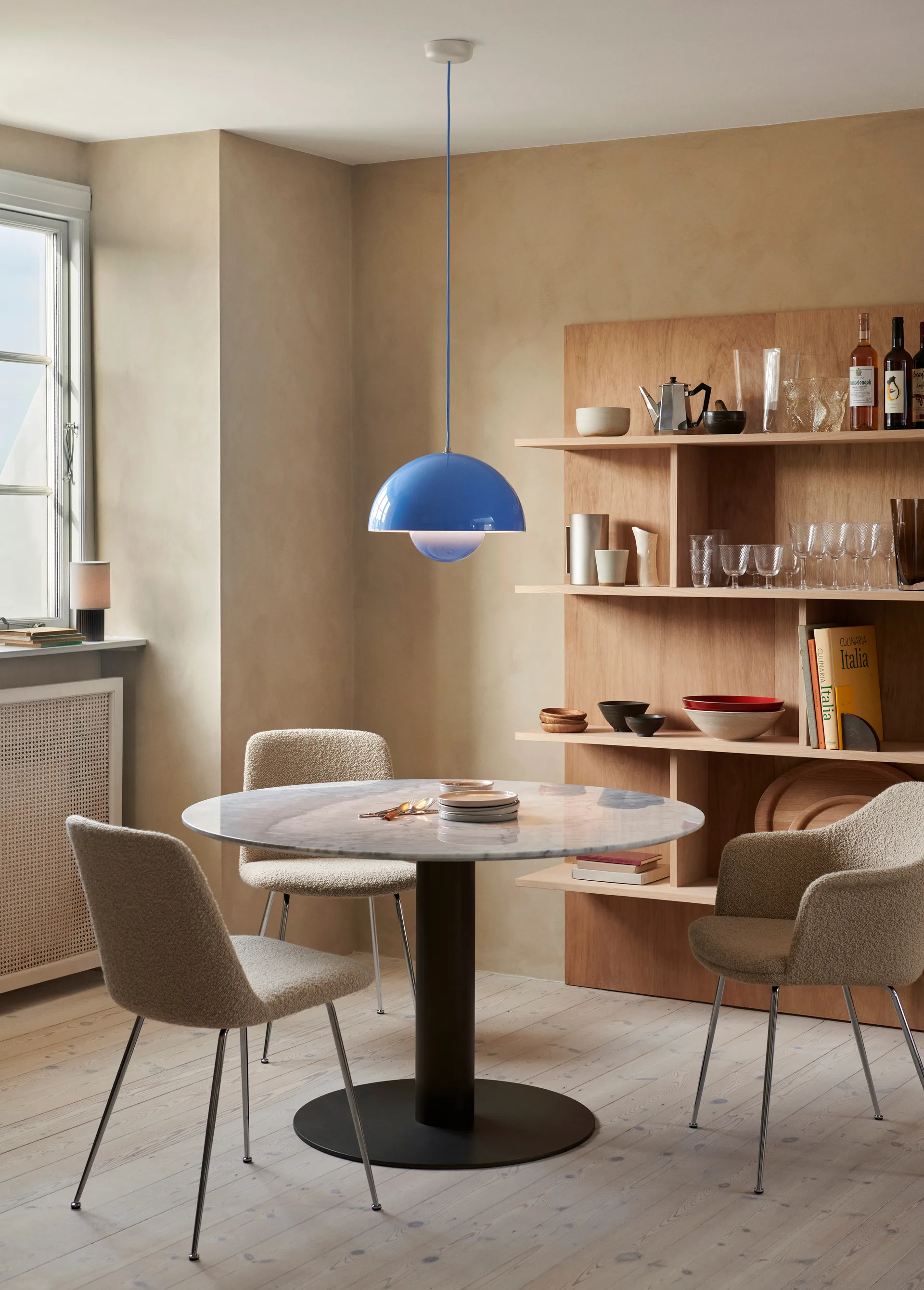 Candeeiro suspenso Flowerpot VP7, Swim blue &Tradition