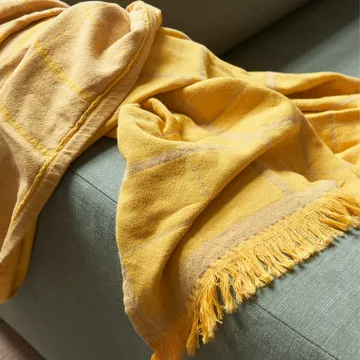 Manta Untitled AP10 150x210 cm - Desert yellow - &Tradition