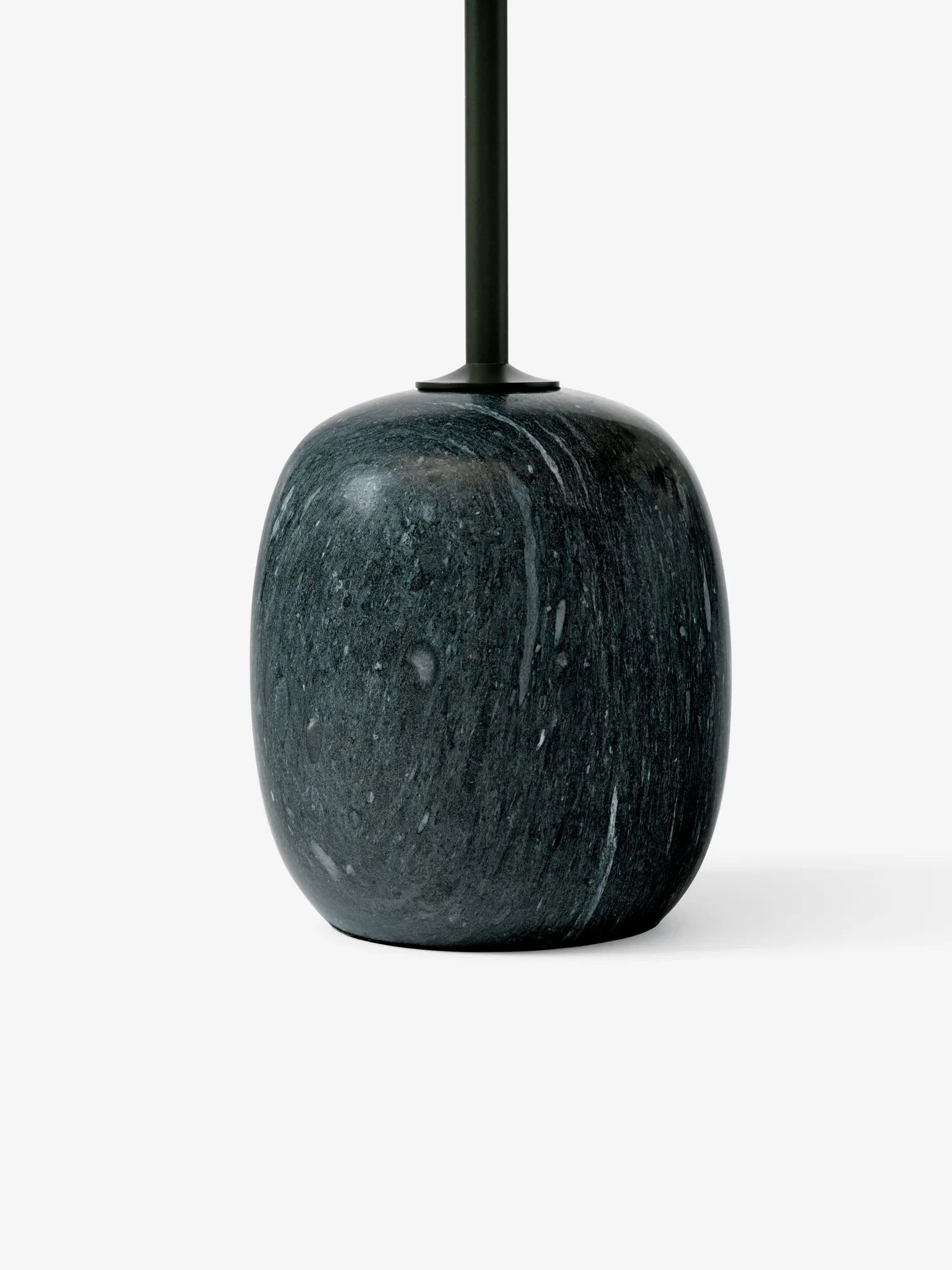 Mesa de apoio Lato LN8, Deep green-verde grigio, Ø40x50 cm &Tradition