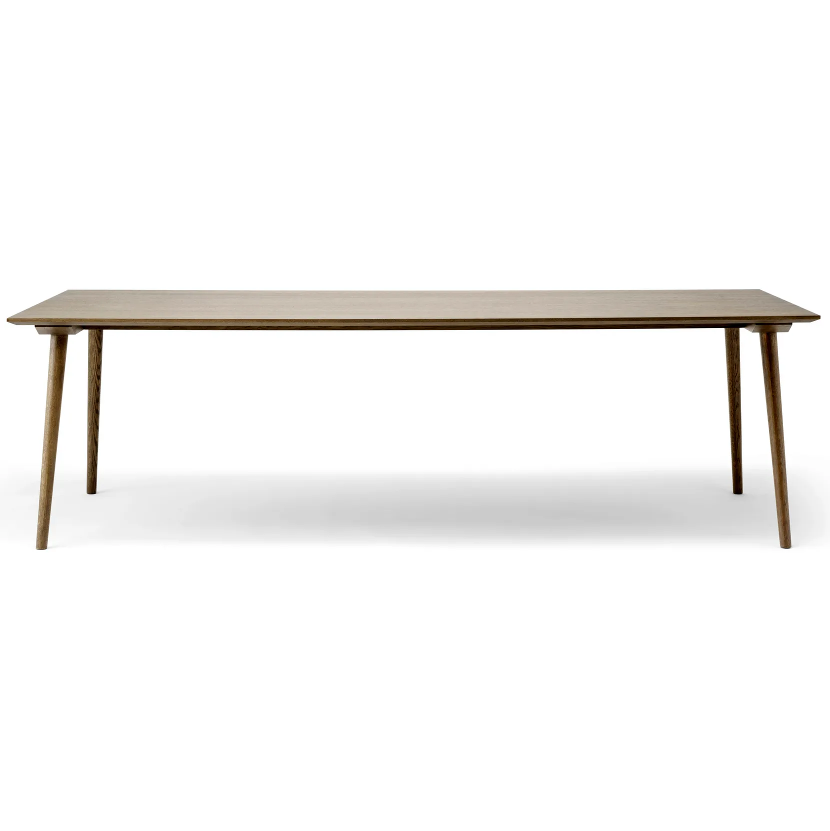 Mesa In Between SK6, Carvalho laqueado fumado &Tradition