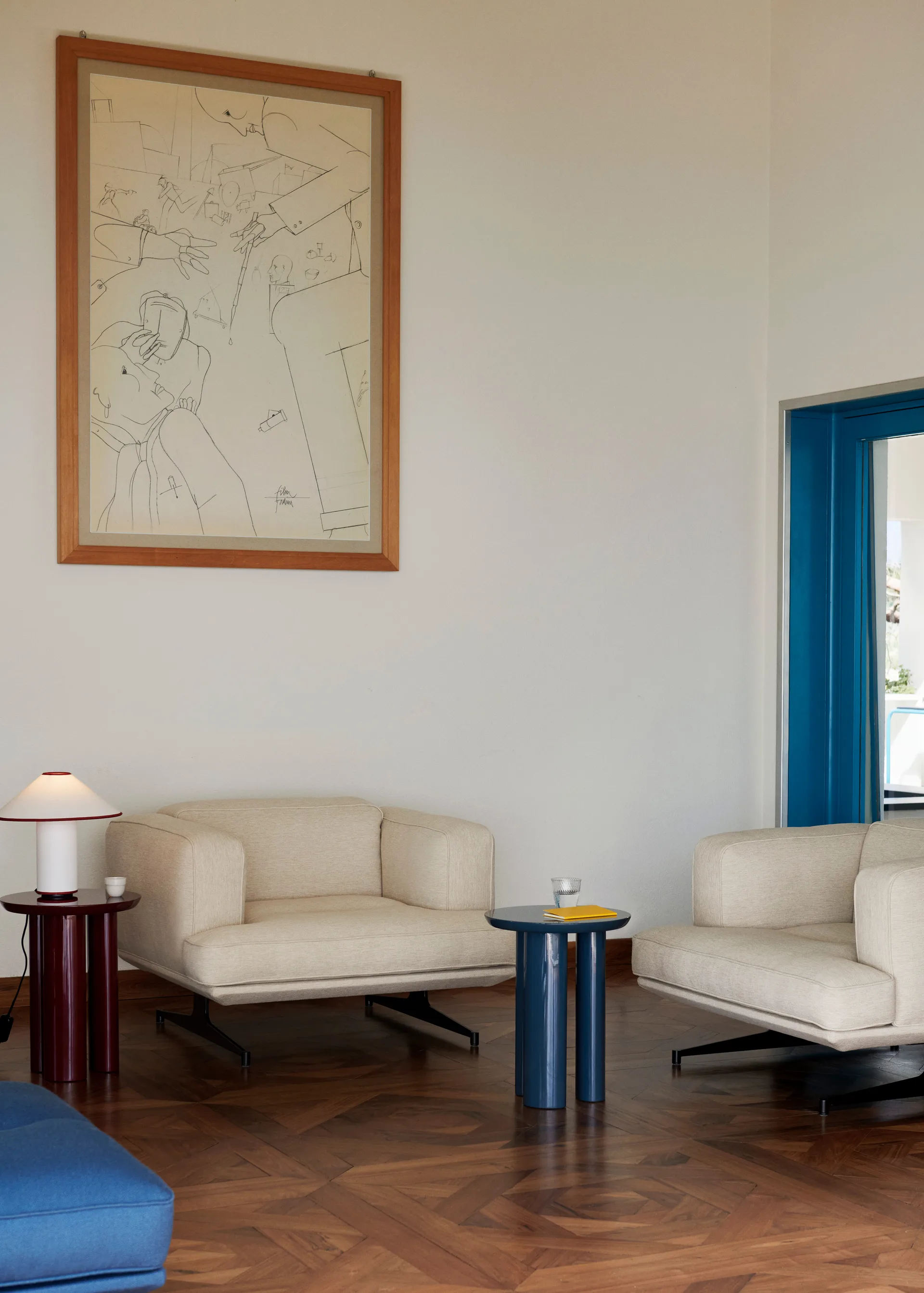 Poltrona Inland AV21, Argila 0011-preto quente &Tradition