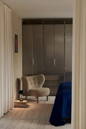 Poltrona Little Petra VB1 - Carvalho oleado-Karakorum - &Tradition