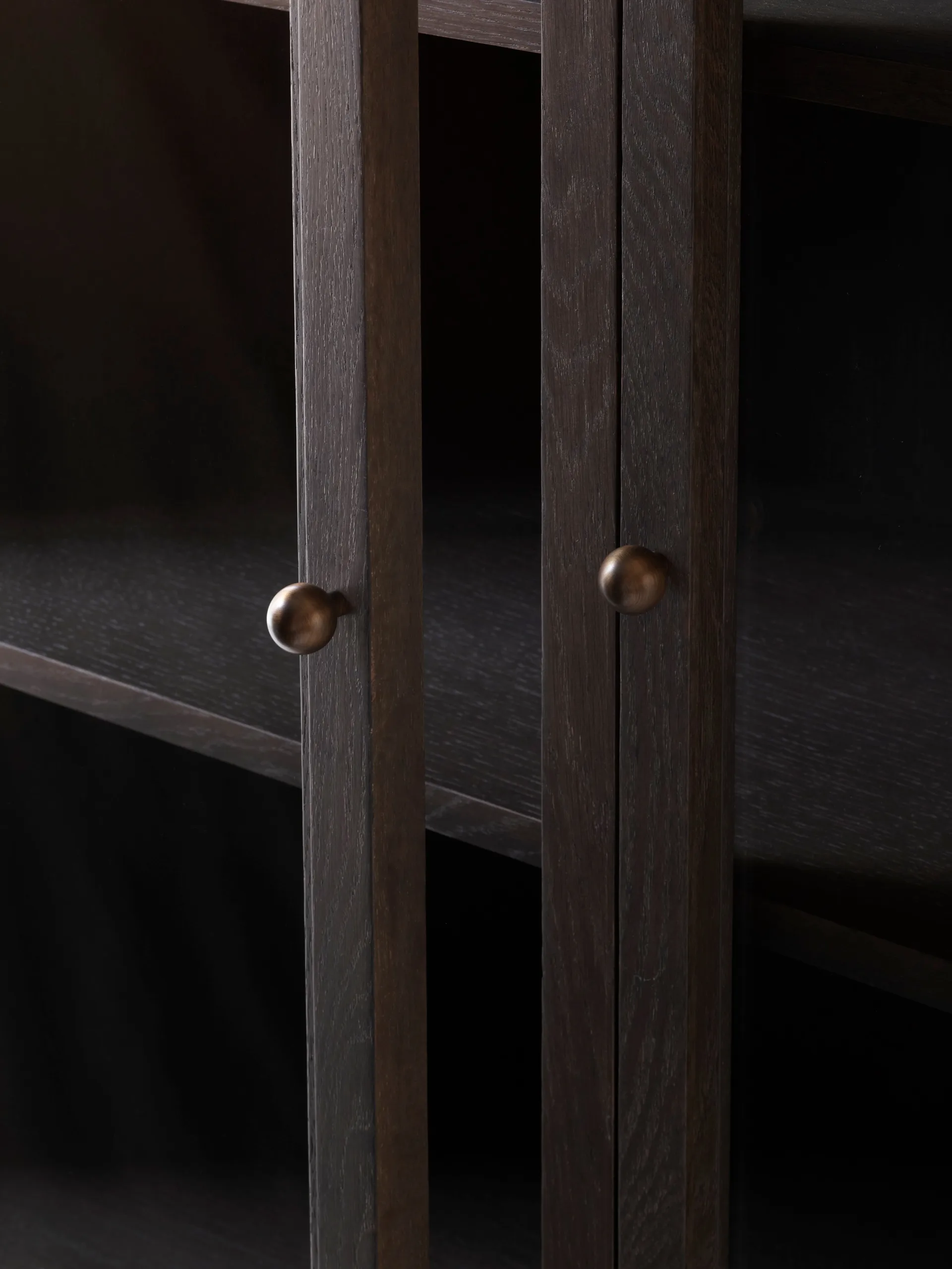 Prateleira Trace SC88 120x192x40 cm, Carvalho Escuro Manchado  &Tradition