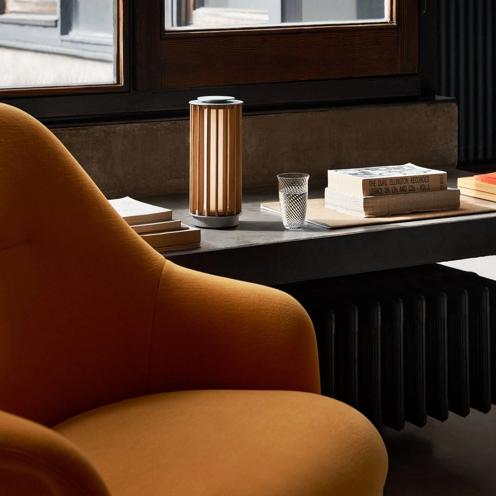 Rely HW139 poltrona lounge, Gentle 0433-alumínio &Tradition