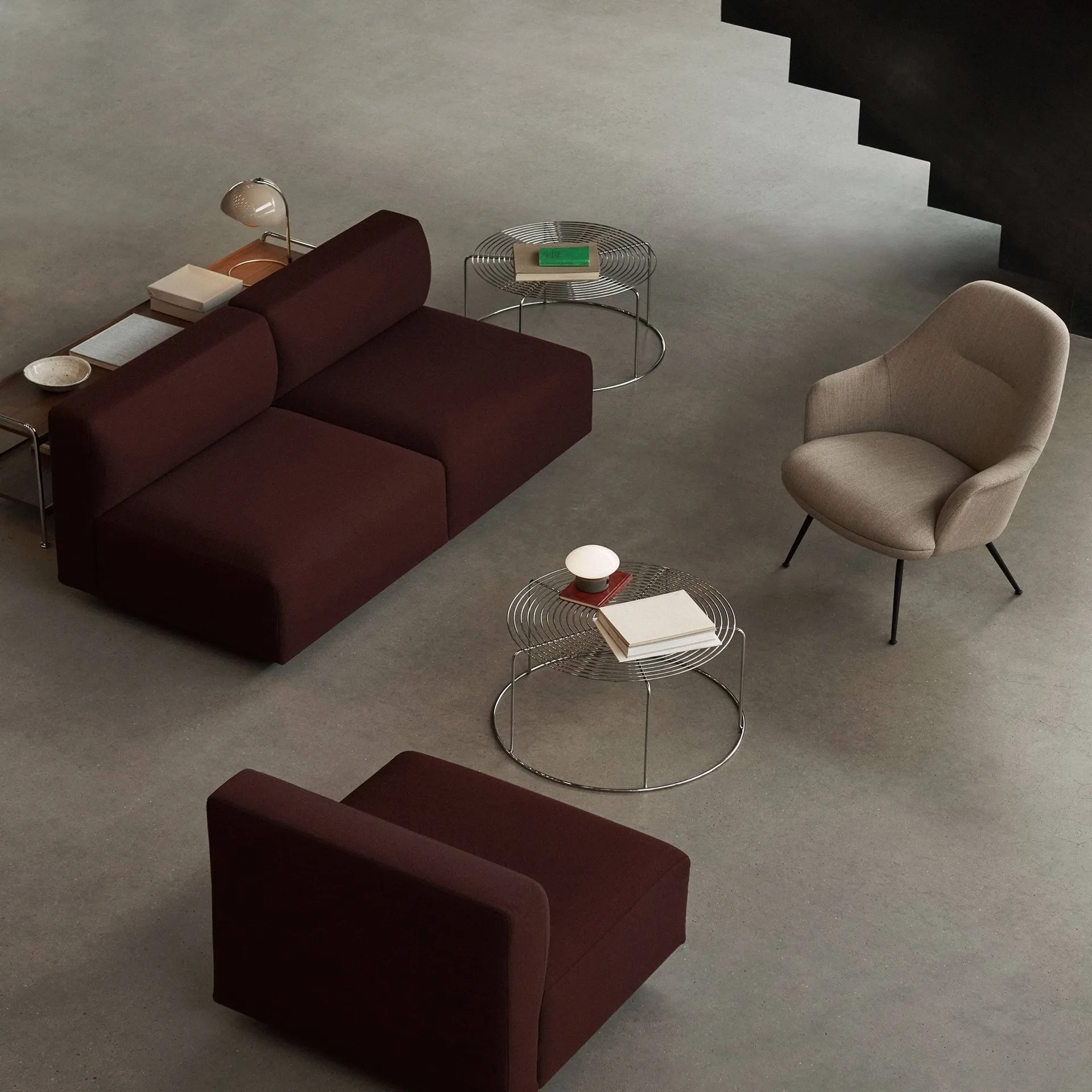 Rely HW139 poltrona lounge, Re-wool 0218-black &Tradition