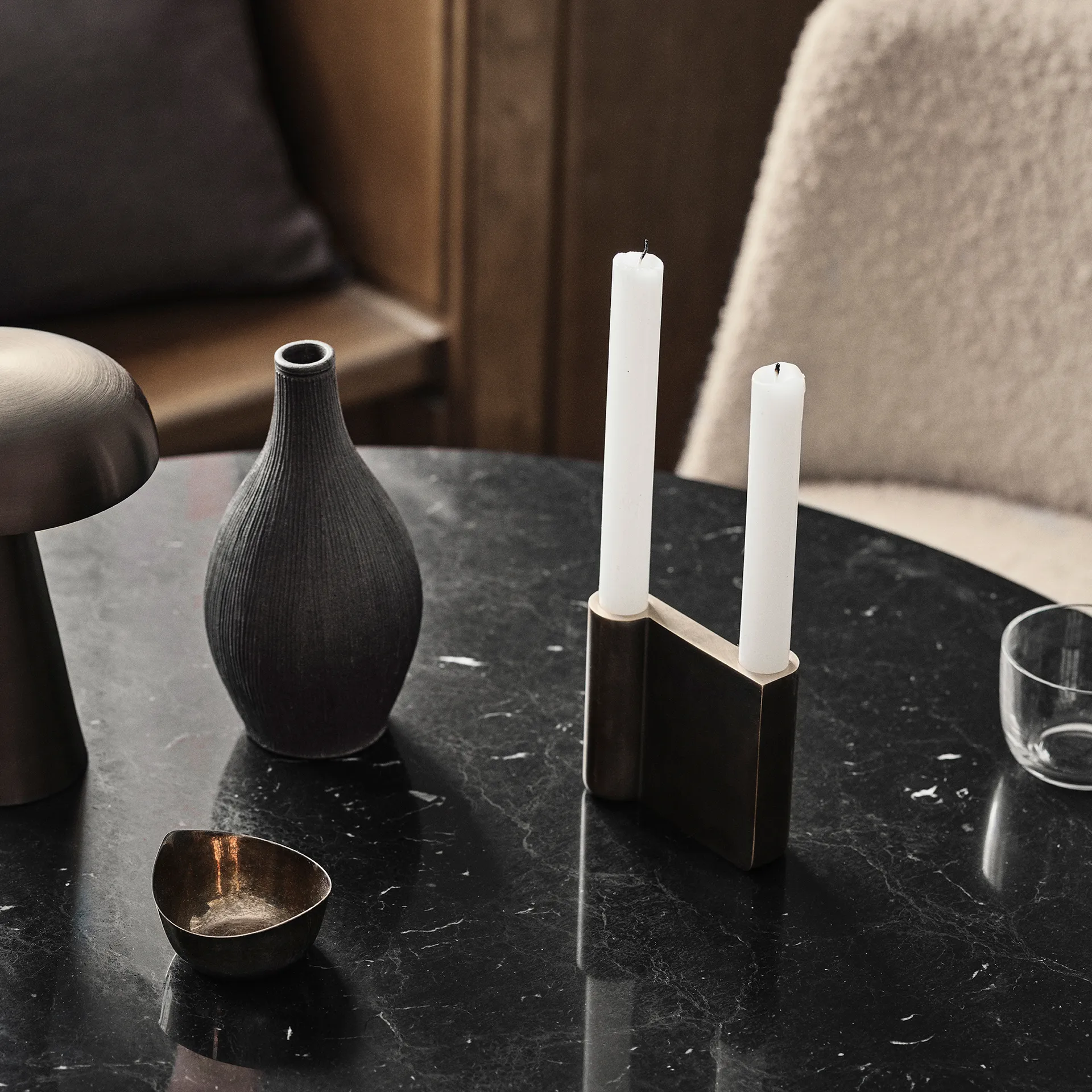 Suporte de velas Collect SC39, bronzed brass &Tradition