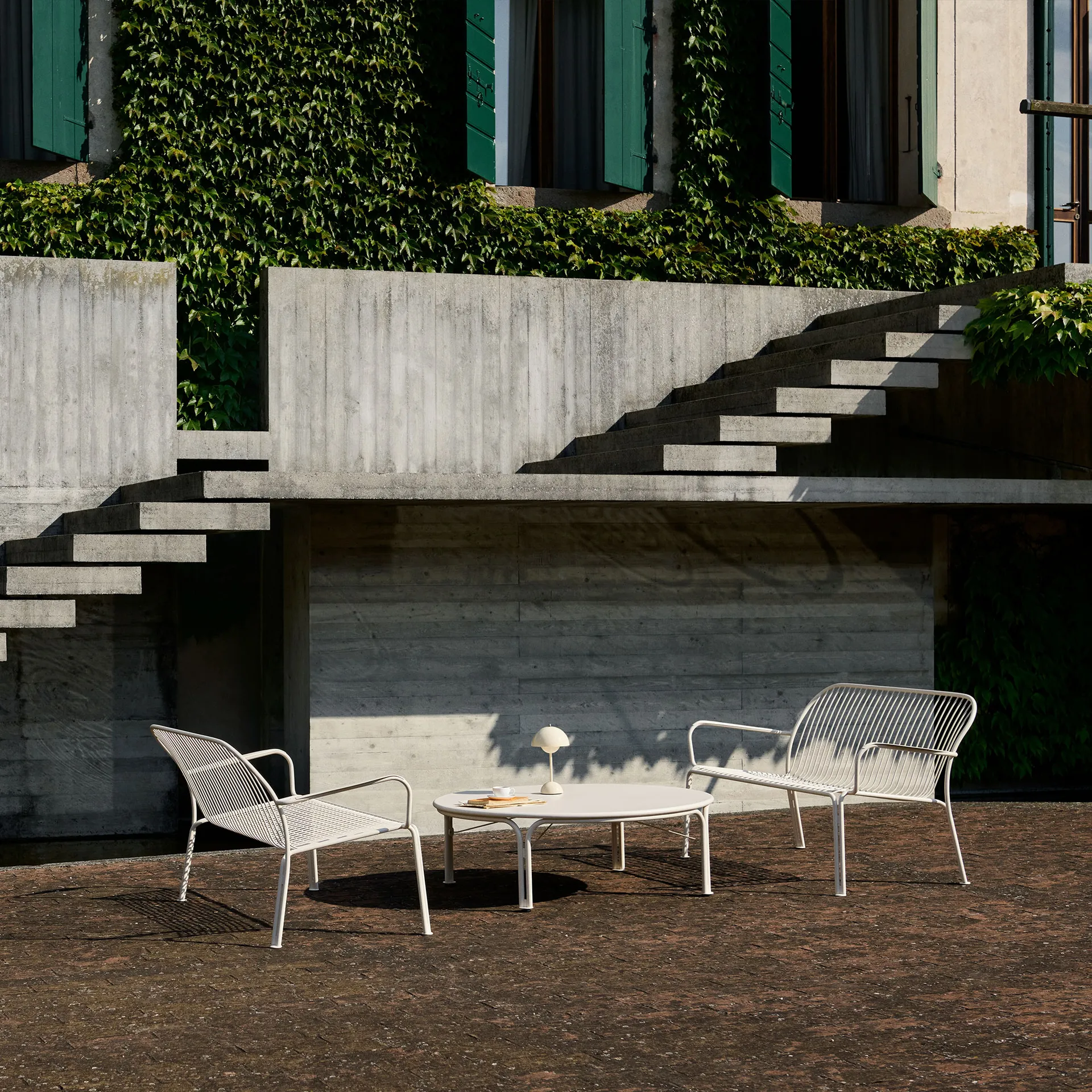 Thorvald SC109 mesa de centro, Marfim, Ø115 cm &Tradition