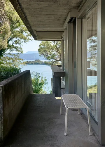 Thorvald SC112 banco - Marfim, 125 cm - &Tradition