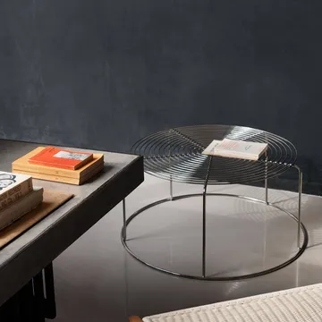 Wire VP17 mesa de apoio - Aço inoxidável, Ø74x36 cm - &Tradition