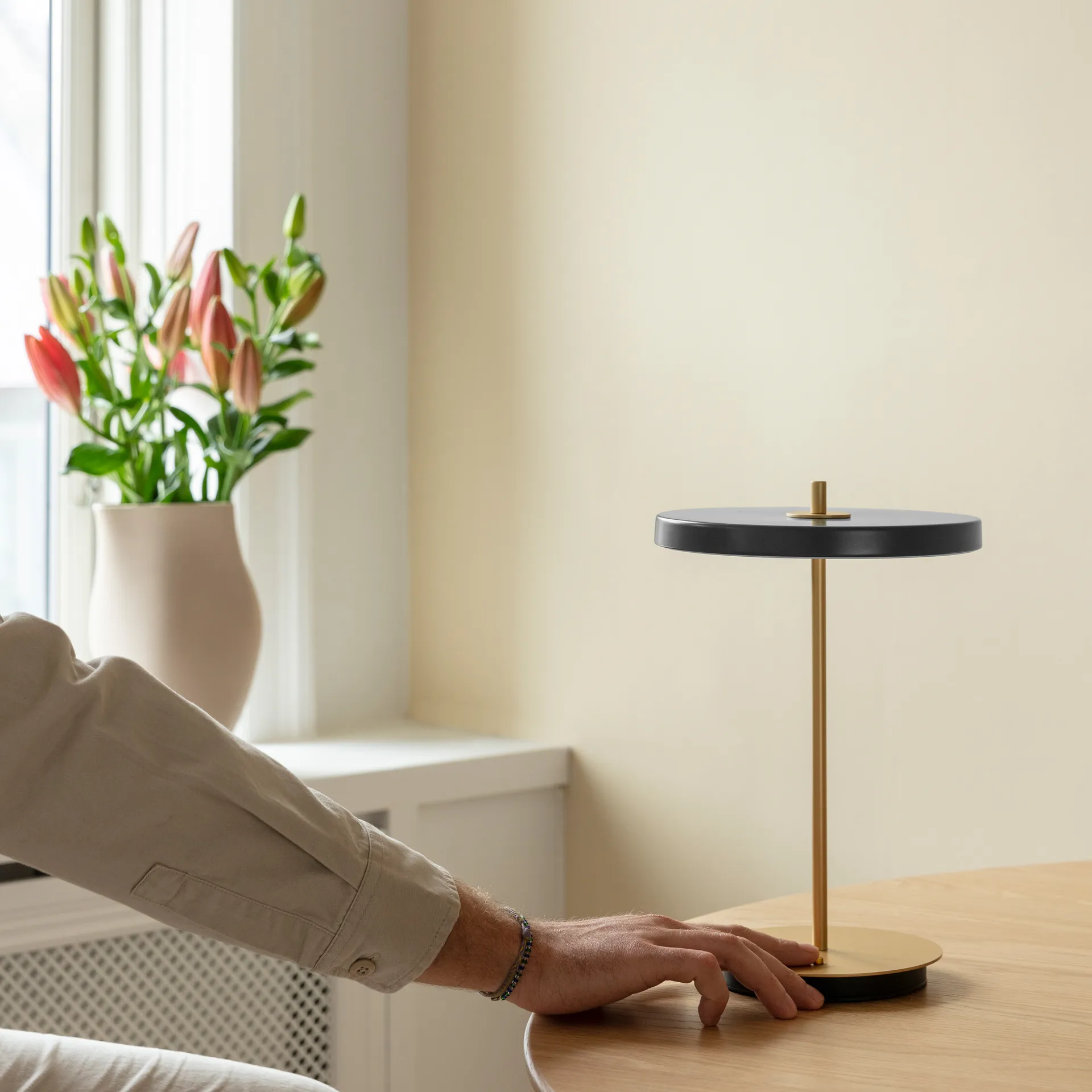 Asteria Move candeeiro de mesa , Antracite Umage