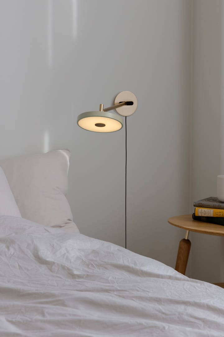 Asteria Wall candeeiro de parede longo, Nuance oliva Umage