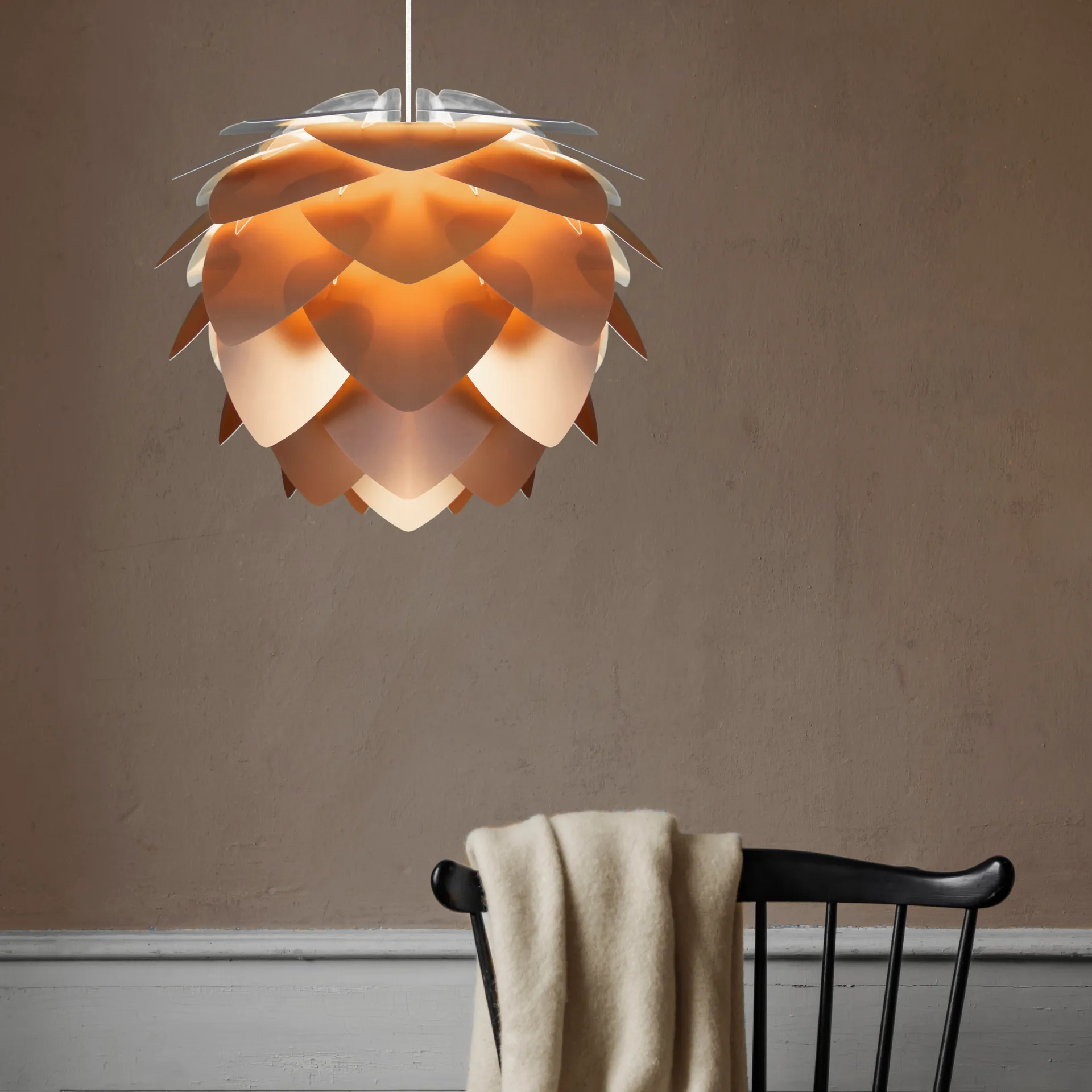 Candeeiro bronze Silvia, Ø50 cm Umage