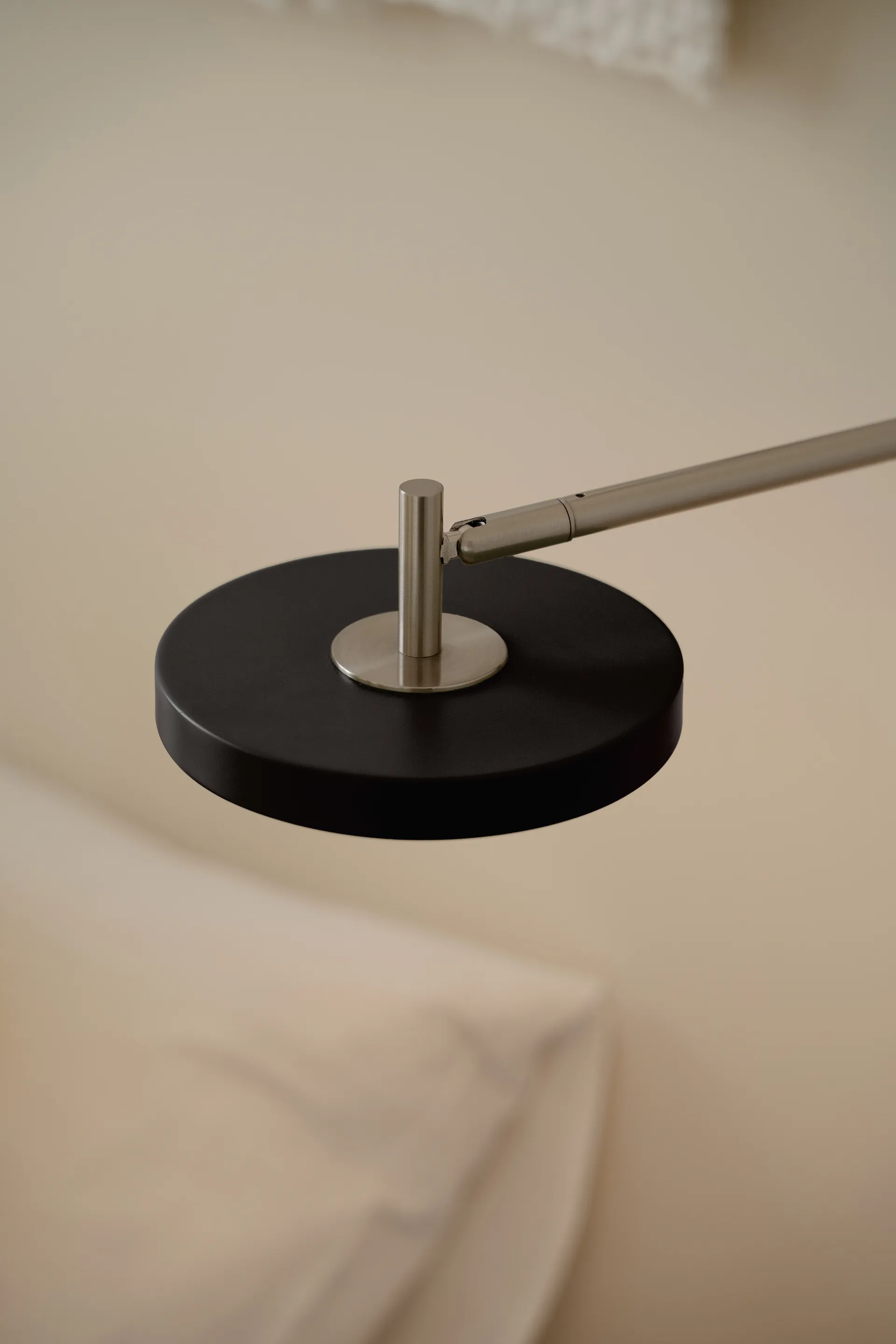 Candeeiro de parede Asteria Wall, Long, Black-chrome Umage