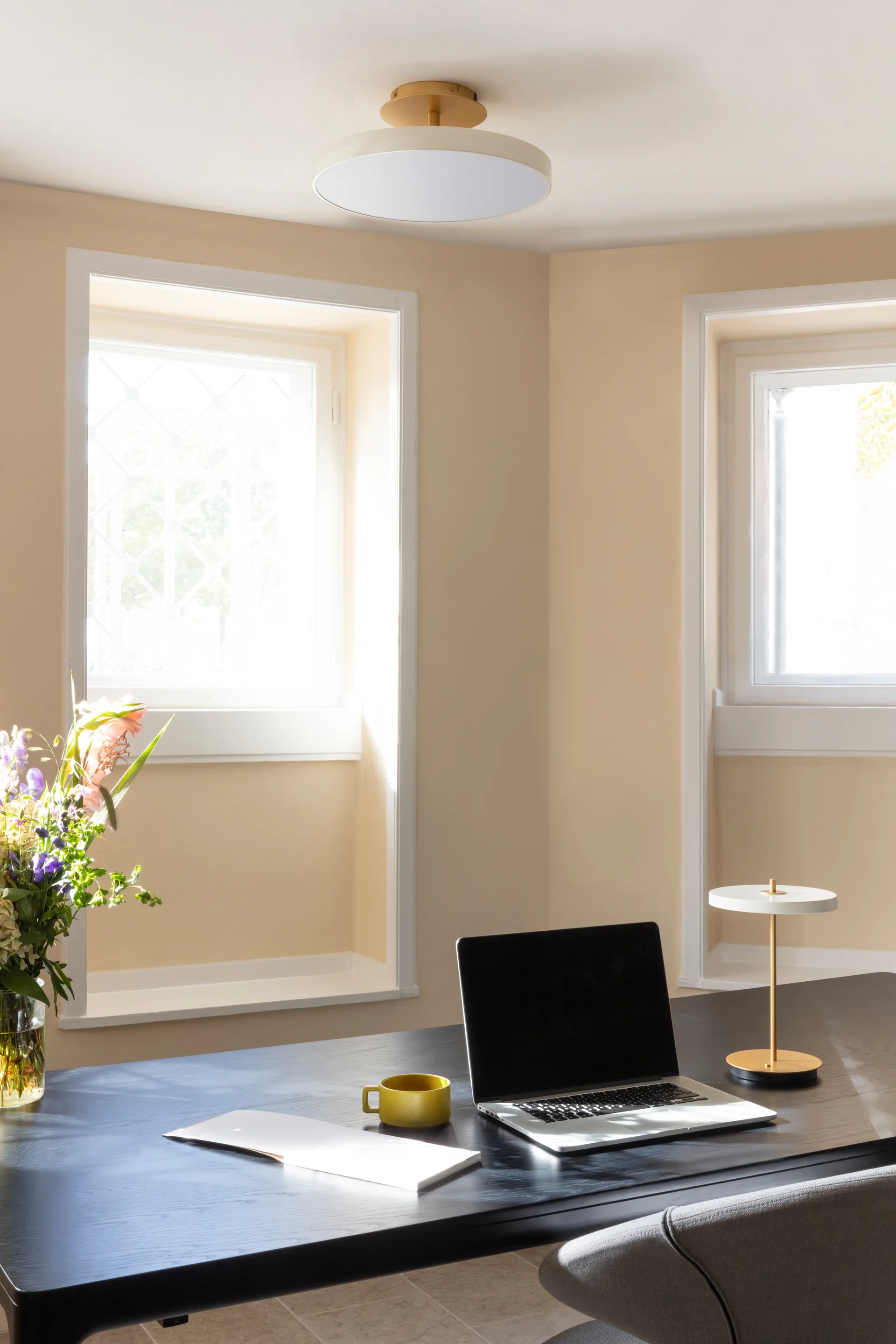 Candeeiro de teto médio Asteria Up, Pearl white Umage