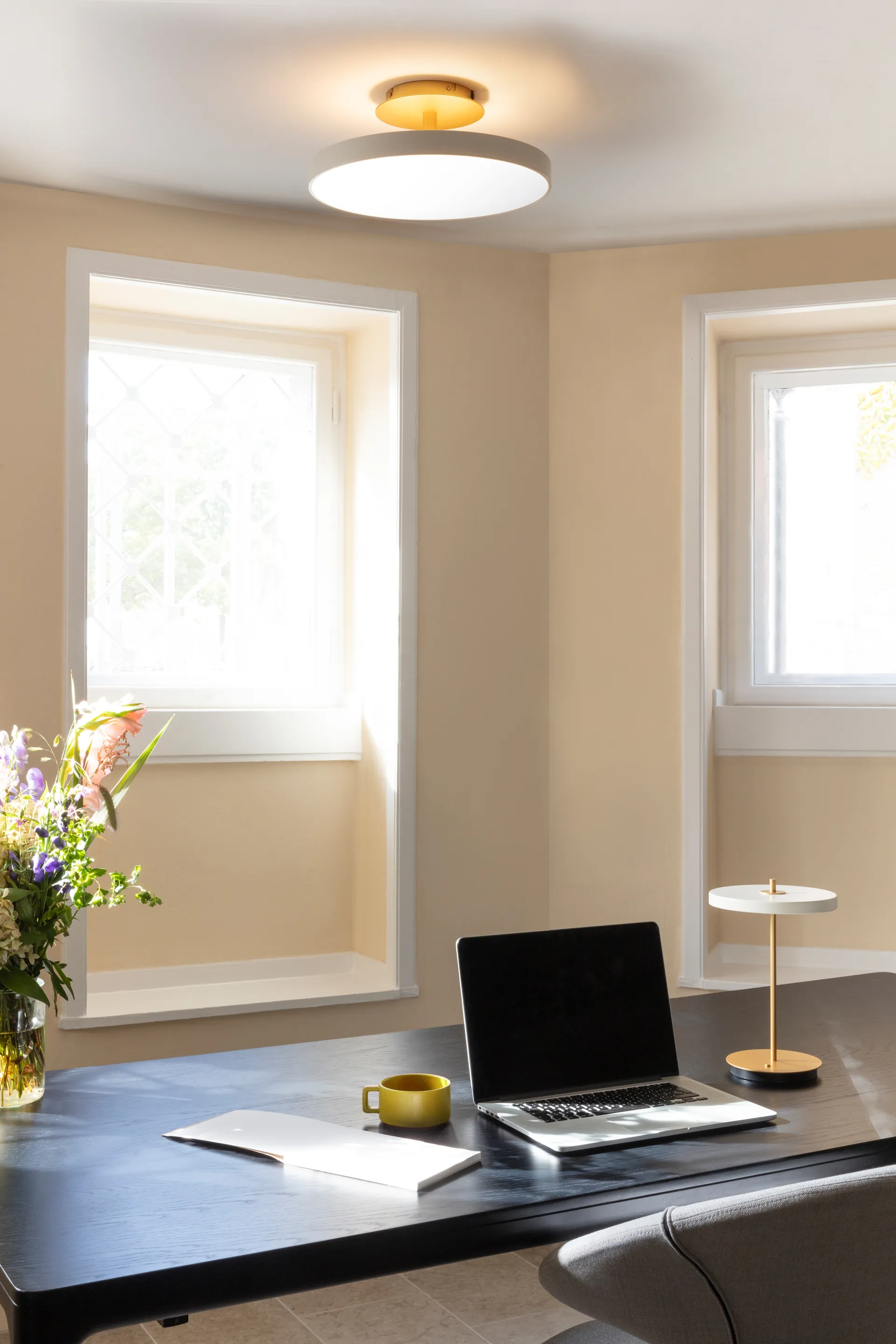 Candeeiro de teto médio Asteria Up, Pearl white Umage