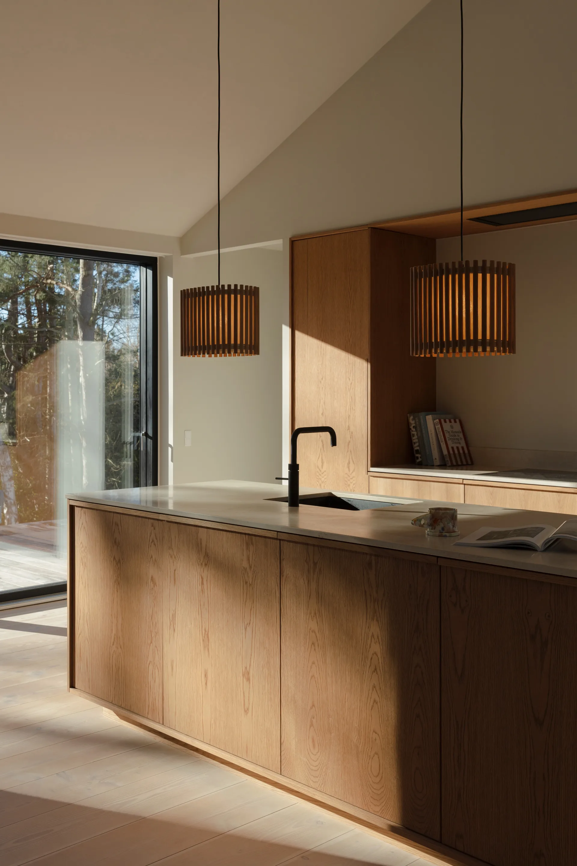 Komorebi pendente médio, Rectangular oak-preto Umage