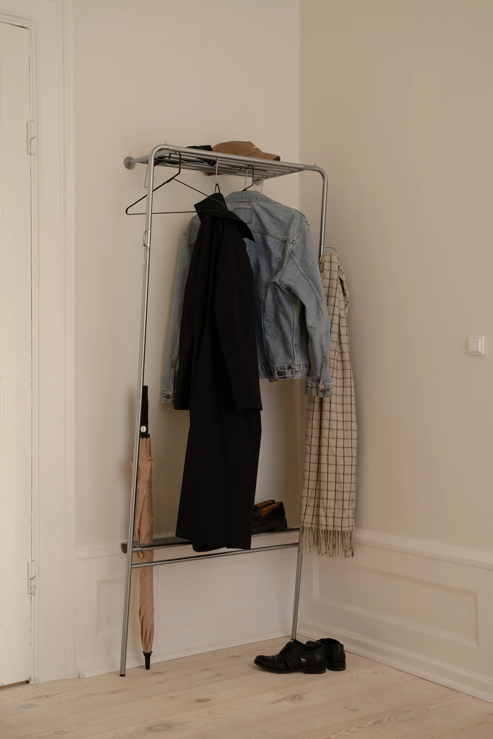 Lean On Me cabide, Aço Umage