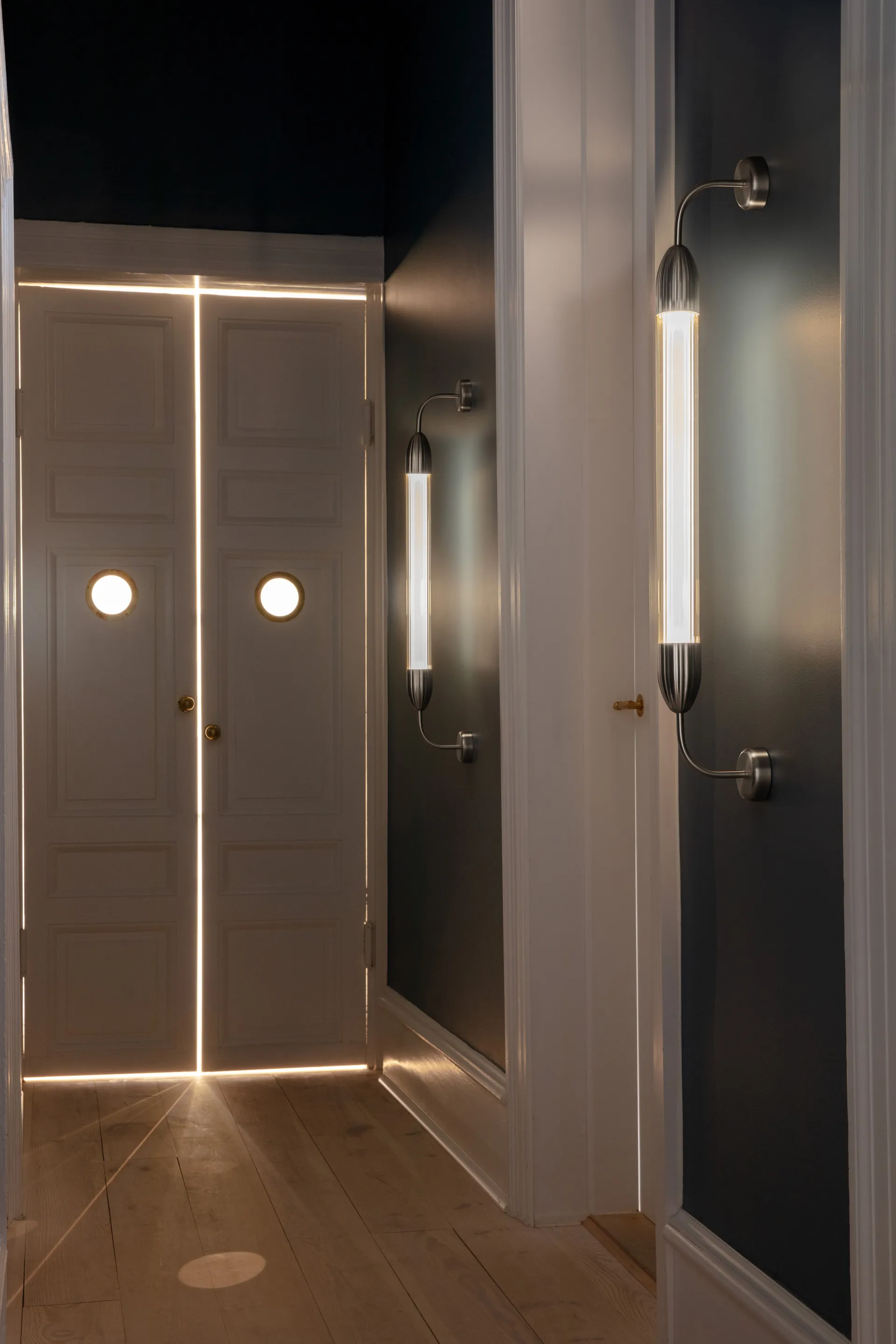 Lemon Squeeze Wall candeeiro de parede longo, Aço polido simples Umage