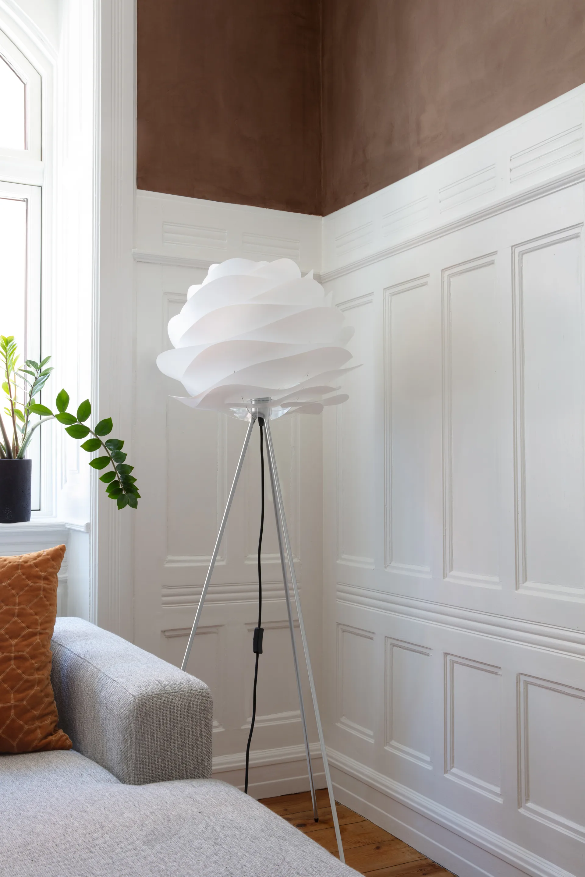 Tripé para candeeiro de pé, Aço escovado Umage