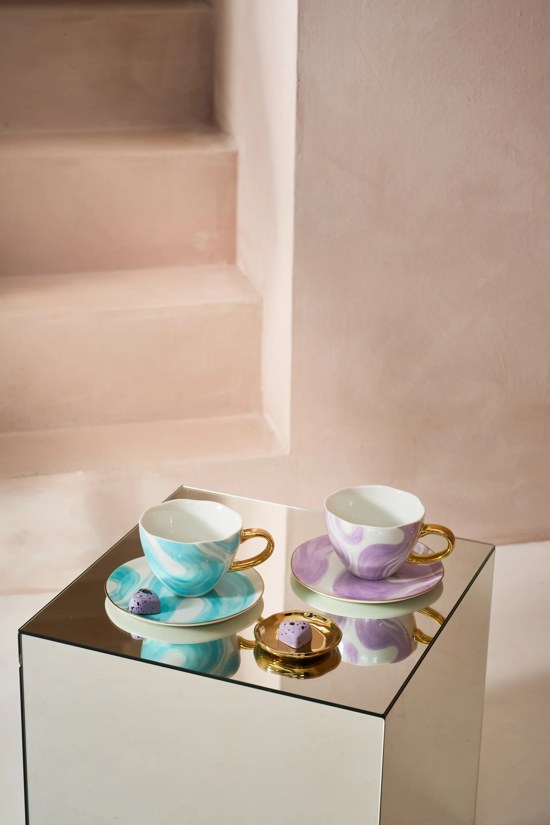 Conjunto oferta Good Morning Cappuccino caneca e pires, 2 un., Valuri violet URBAN NATURE CULTURE