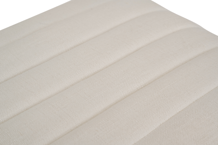 Lyne puff 46x35x38 cm, Off white URBAN NATURE CULTURE