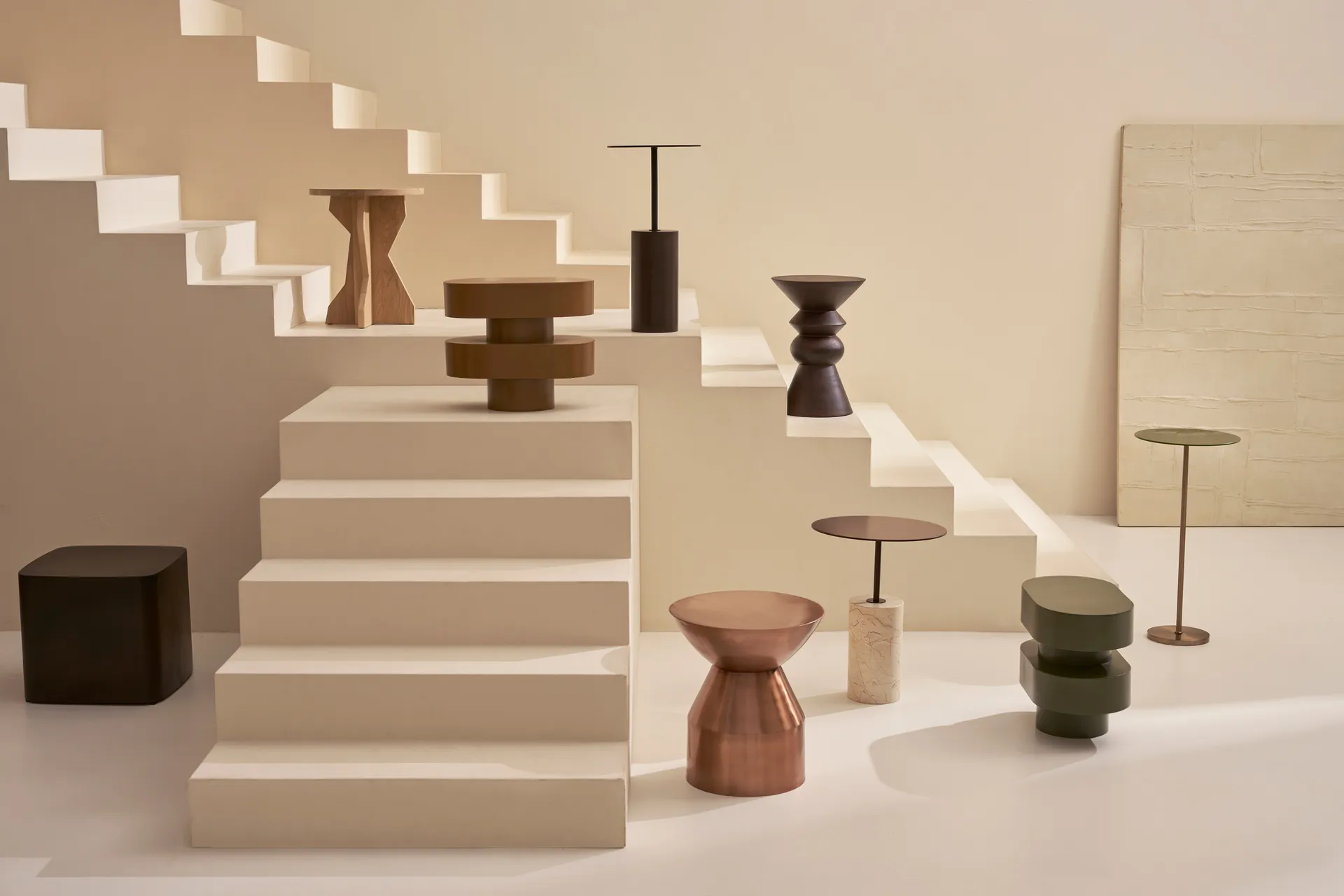 Mesa lateral Evan 34 cm, Brown URBAN NATURE CULTURE