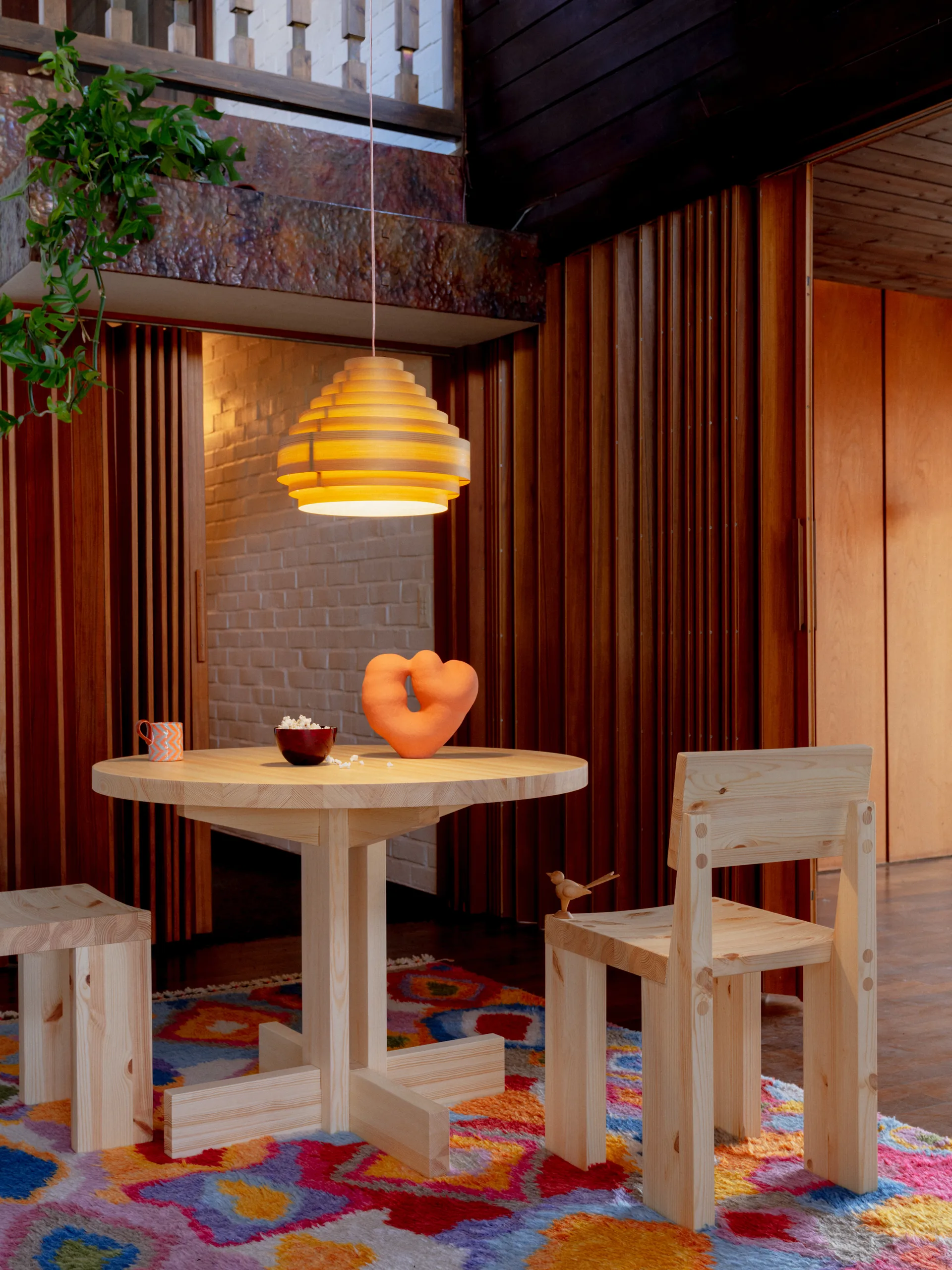 001 Dining Table mesa de jantar, Pinho oleado e encerado mate, Ø100x74 cm Vaarnii