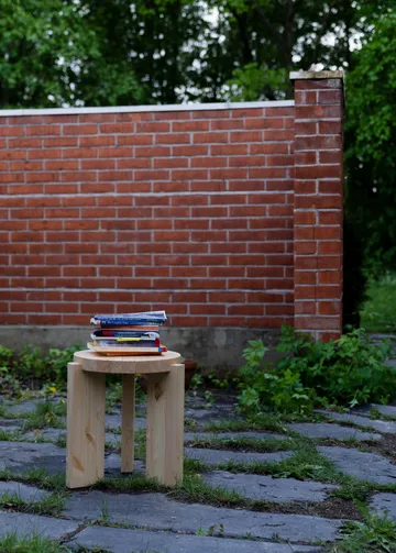 001 Stool banco - Pinho oleado mate, Ø40x44 cm - Vaarnii