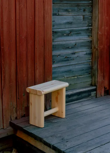 002 Ast Stool banco - Pinho encerado a óleo mate, 55x26x45 cm - Vaarnii