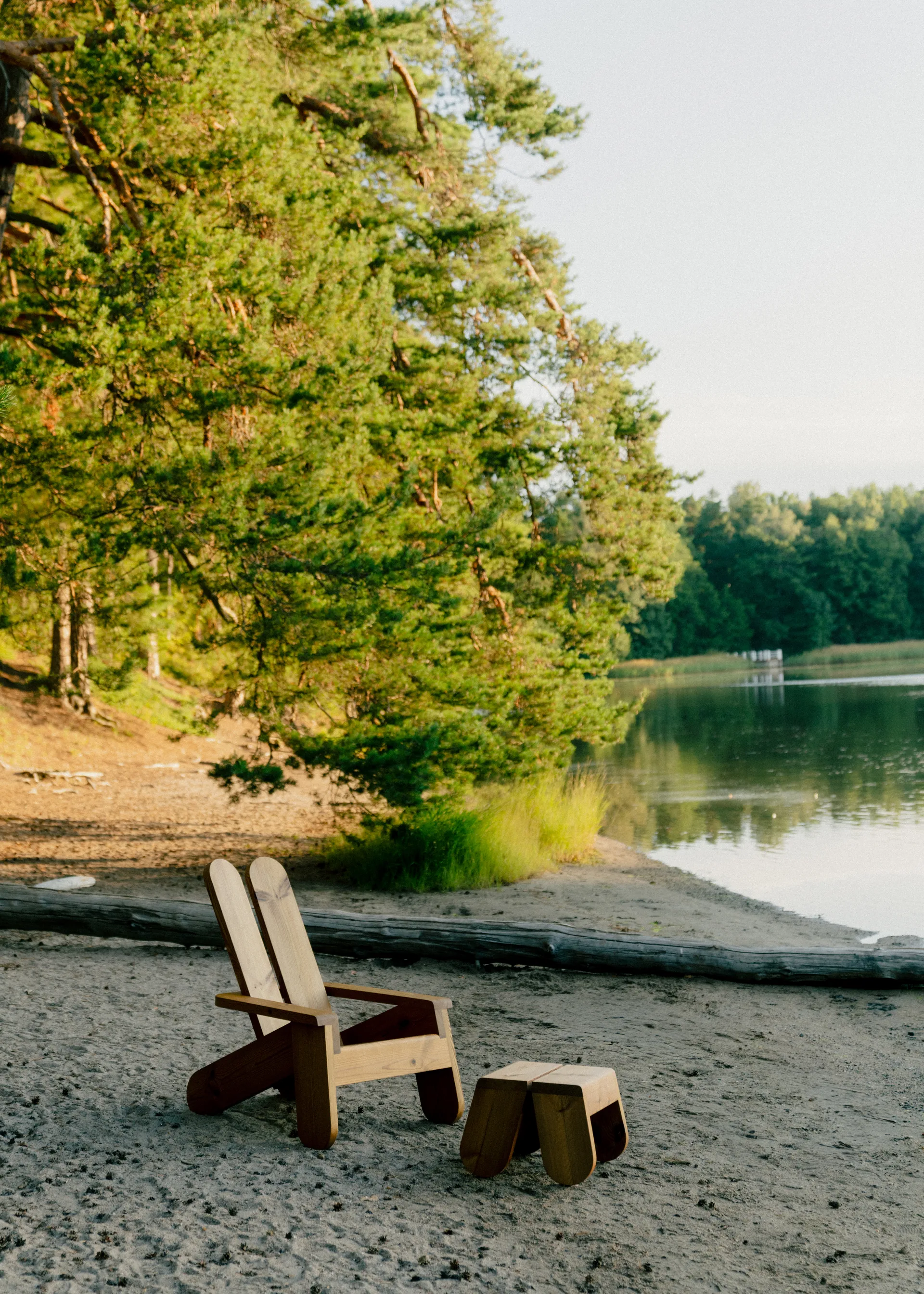 015 Peace Outdoor Foot Stool banco de apoio, Pinho termorretificado Vaarnii