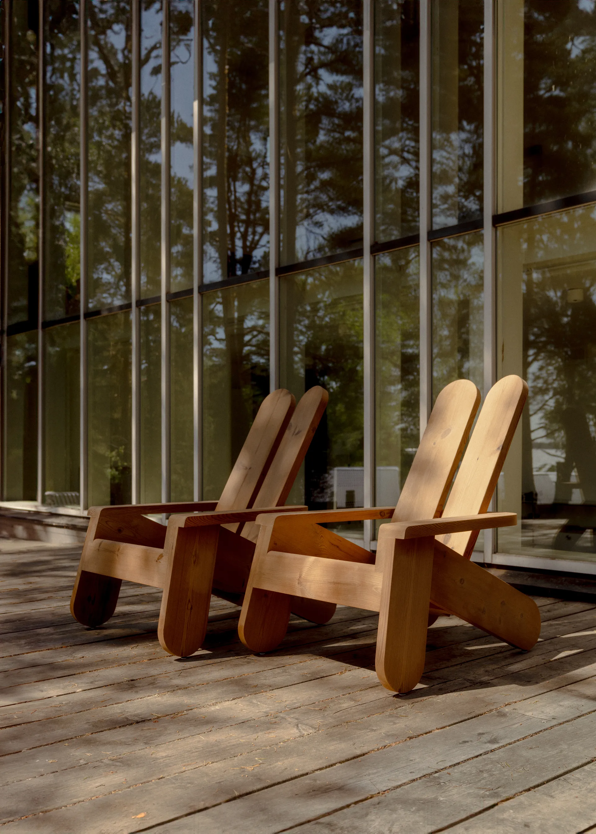 015 Peace Outdoor Lounge Chair poltrona lounge, Pinho termorretificado Vaarnii