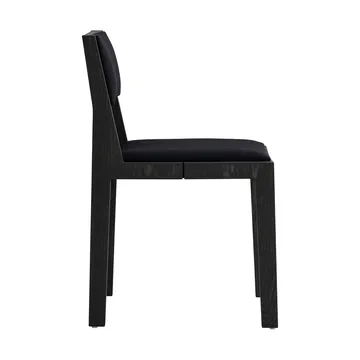 016 Maasto Dining Chair cadeira - Pinho tingido de preto, frente revestida de preto - Vaarnii