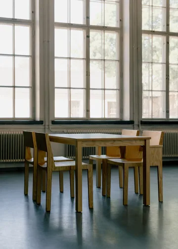 016 Maasto Table mesa - Pinho encerado a óleo mate, 90x90x75 cm - Vaarnii