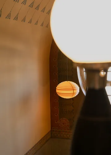 1002 Hans Pendant pendente - Pinho encerado a óleo mate, Ø46 cm - Vaarnii