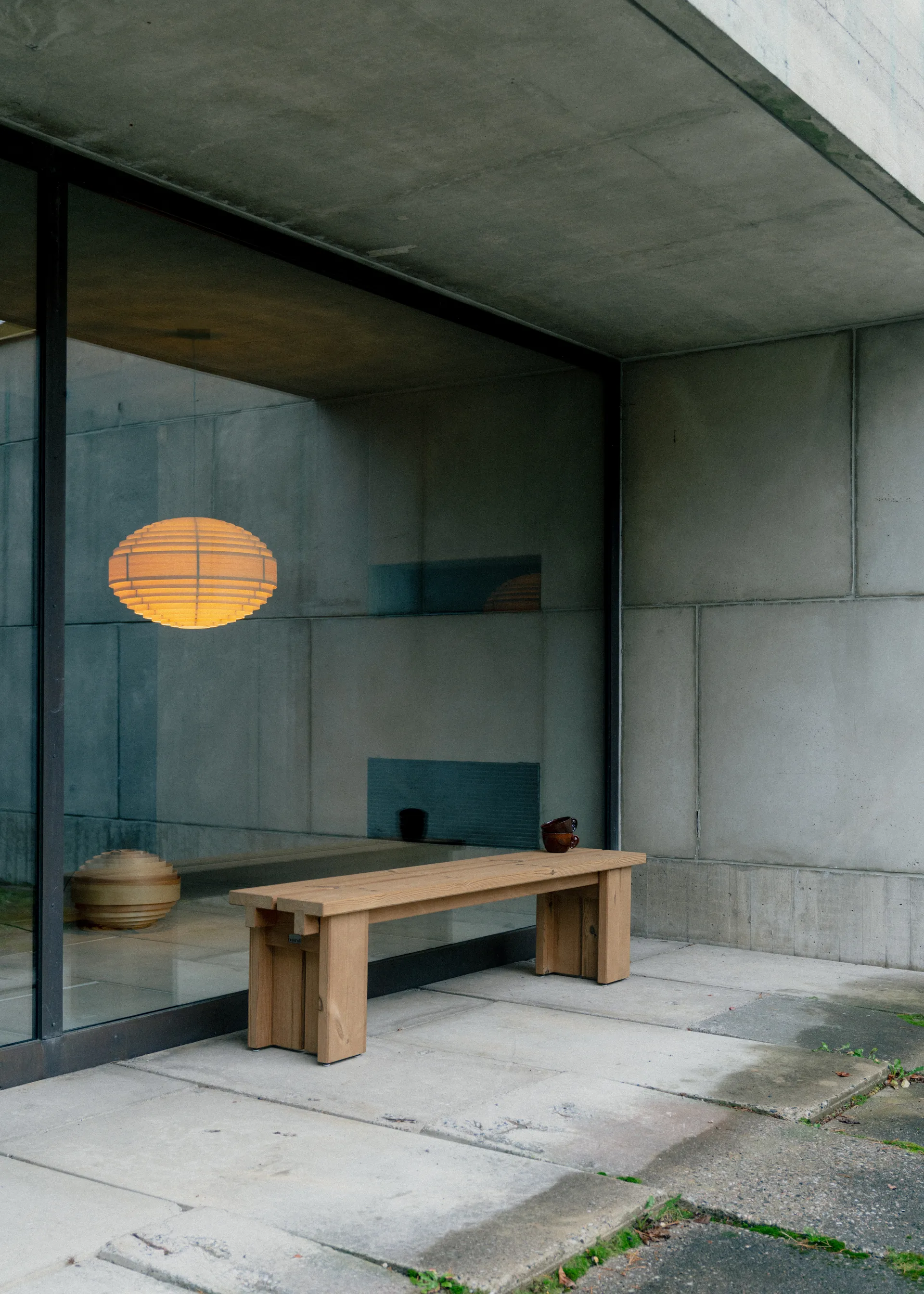 1002 Hans Pendant pendente, Pinho encerado a óleo mate, Ø46 cm Vaarnii