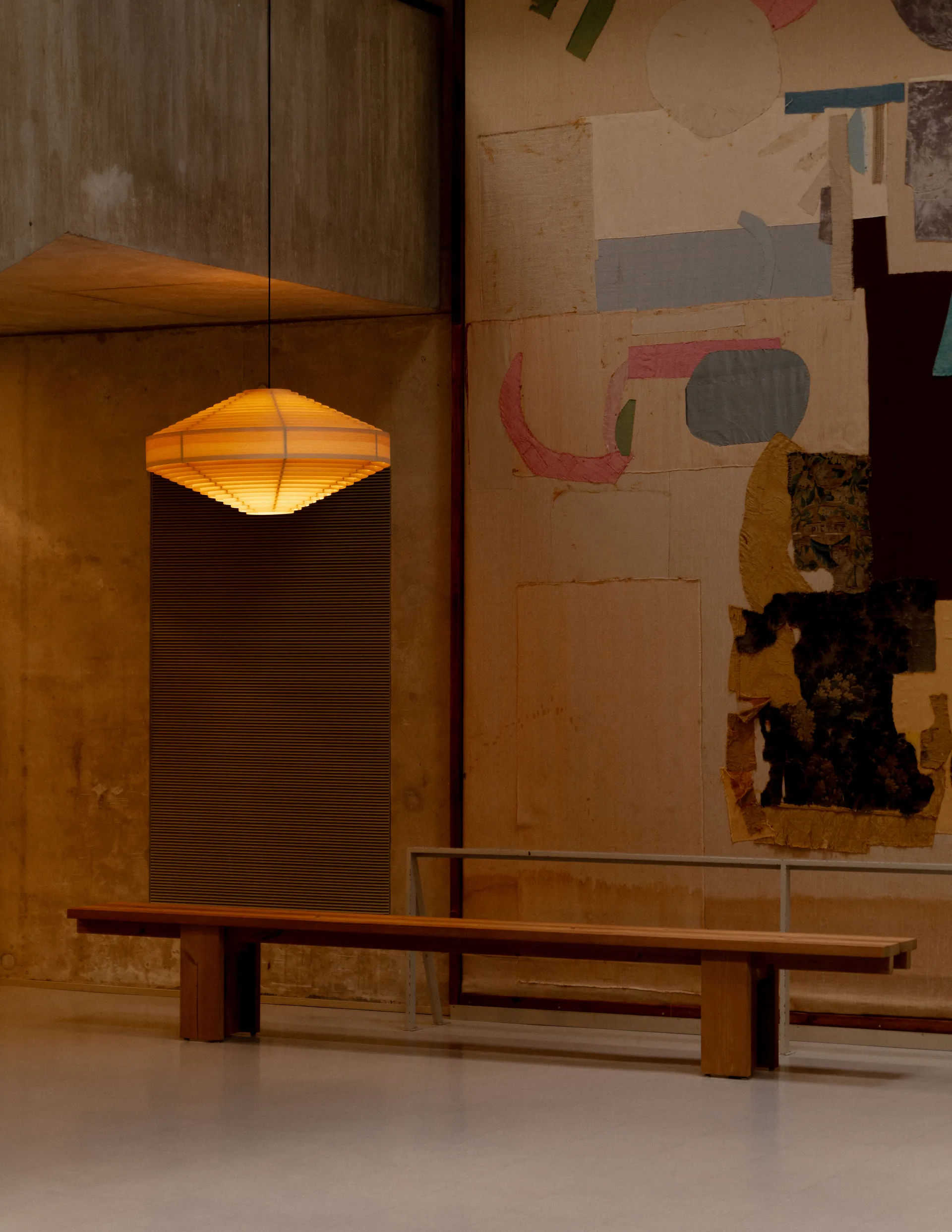 1003 Hans Pendant candeeiro pendente, Pinho oleado e encerado mate, Ø60 cm Vaarnii