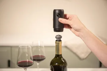 Vacuvin Wine Saver bomba de vácuo elétrica - Preto - Vacuvin