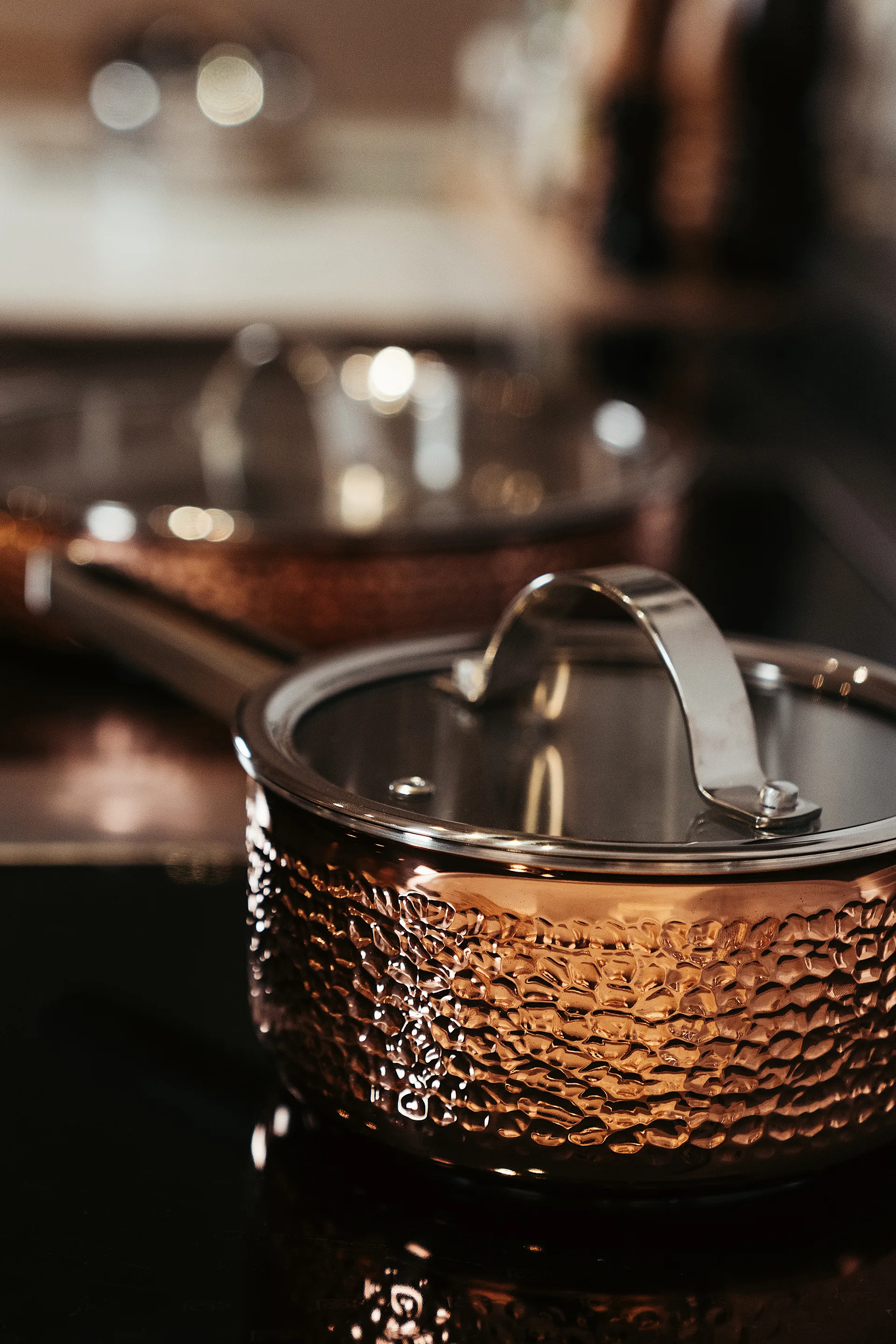 Caçarola em cobre martelado com tampa Mjölner, Vera. 1,6 L Vargen & Thor