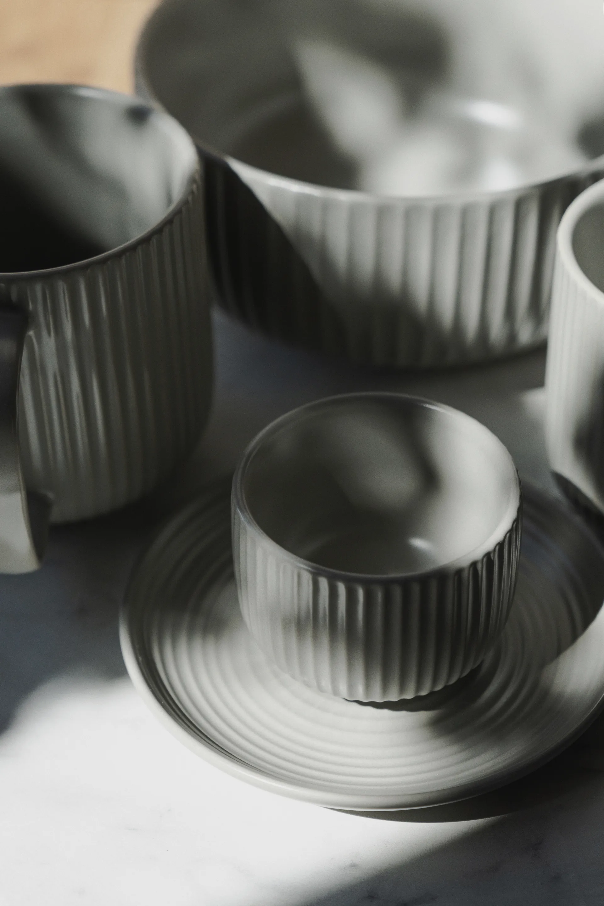 Duga xícara espresso com pires 4 un., Branco-cinza areia-antracite preto Vargen & Thor