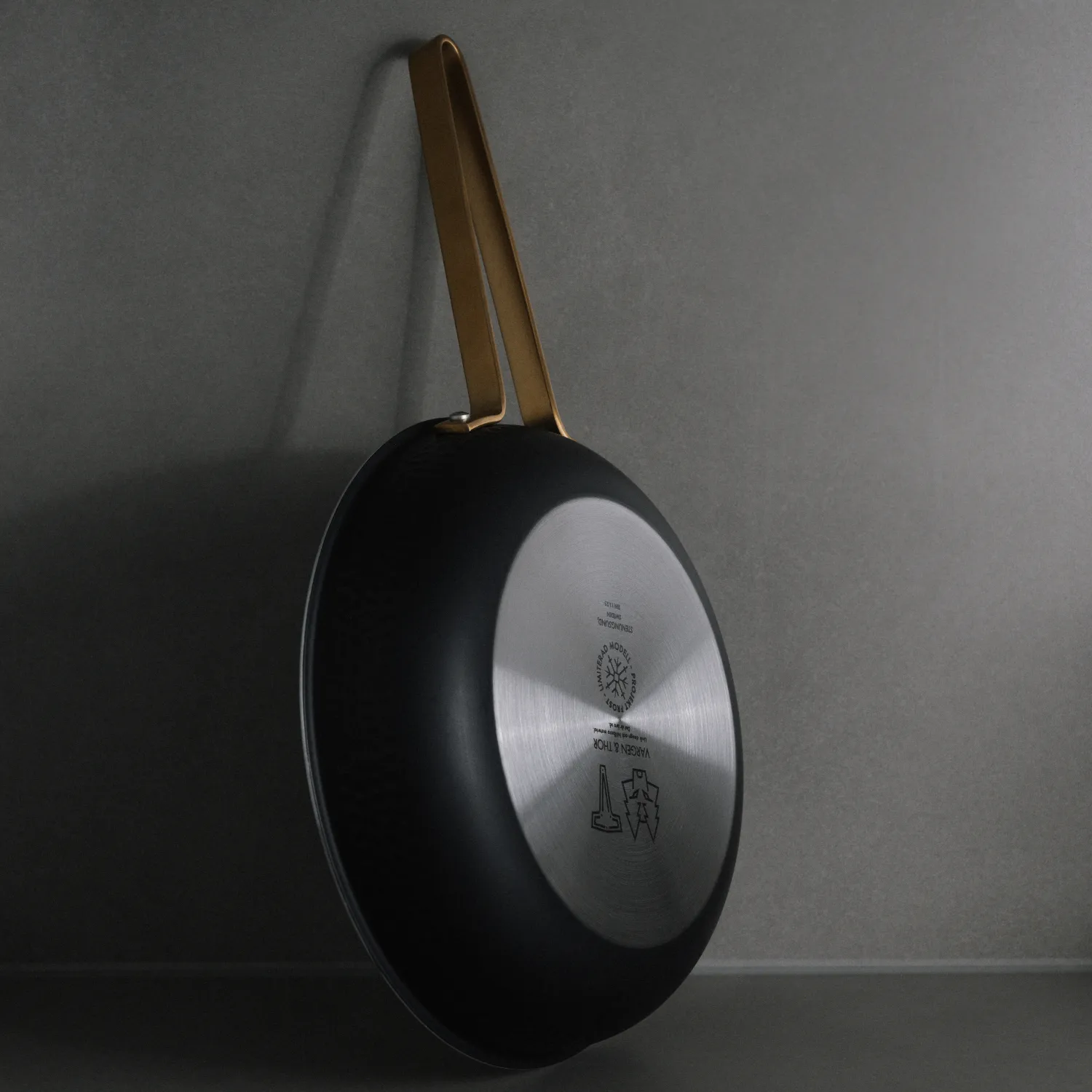 Frigideira Xb Jr Ø22 cm, Preto Vargen & Thor