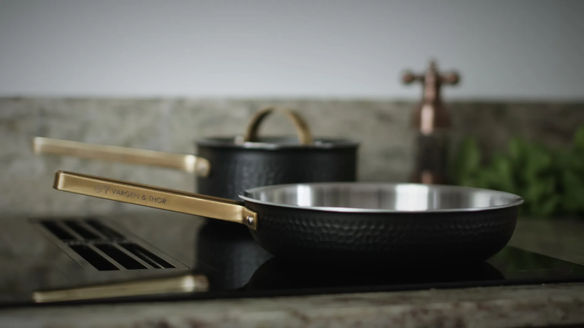 Frigideira Xb Jr Ø22 cm, Preto Vargen & Thor