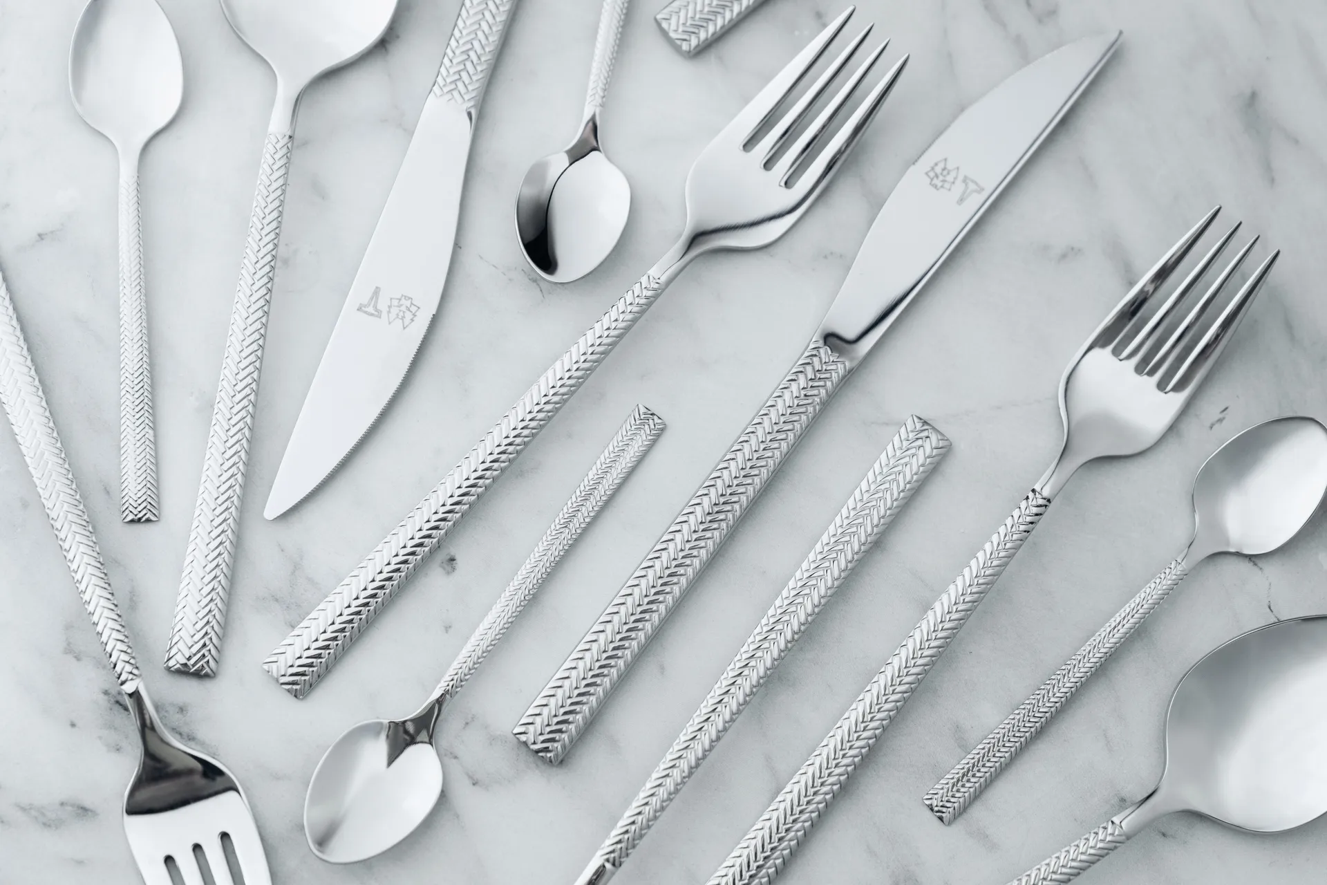 Glöd talheres 16 peças, Padrão Fishbone Vargen & Thor