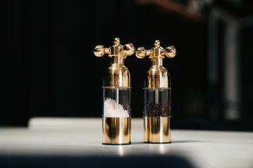 Saleiro e pimenteiro Axia - Cava - Vargen & Thor
