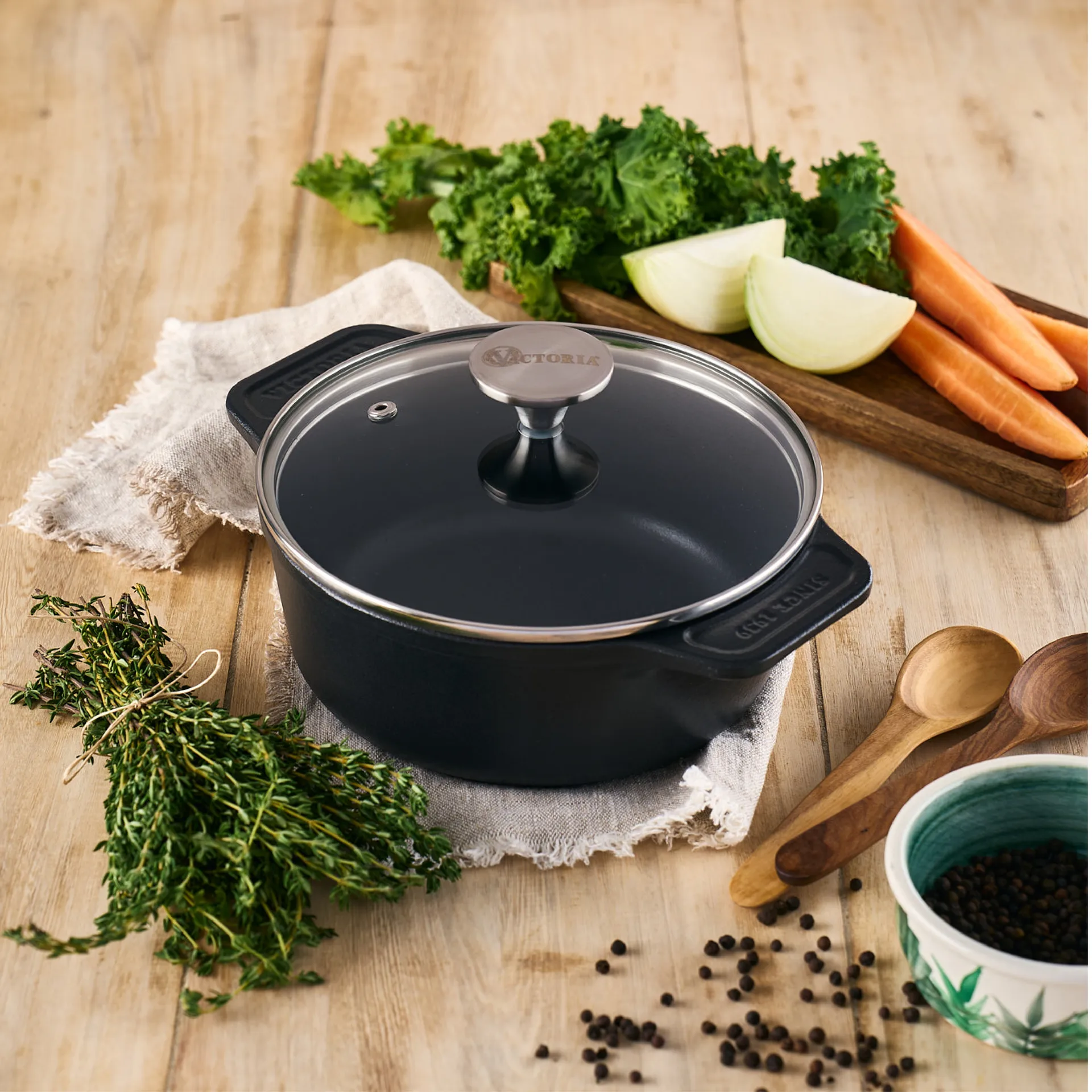Victoria panela de ferro fundido tampa de vidro enameled, 1,9 l Victoria